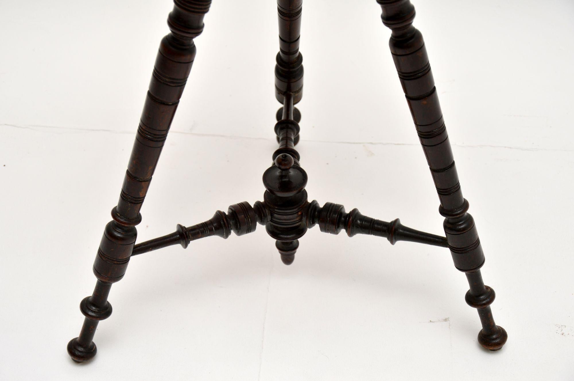 English Antique Victorian Mahogany Occasional Table