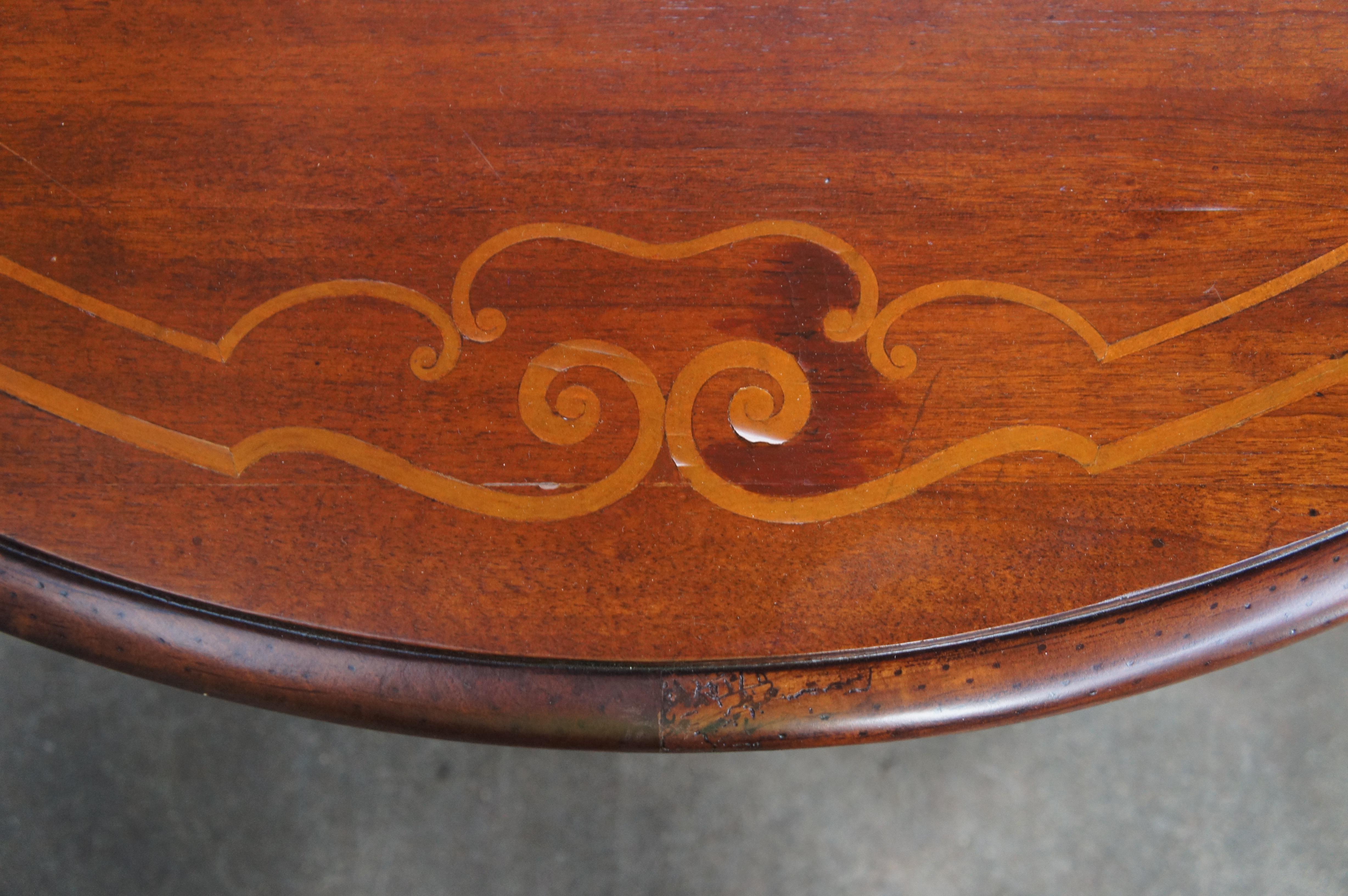 XIXe siècle Ancienne table de salle à manger victorienne en acajou à piédestal central pour parloir et banquet 43