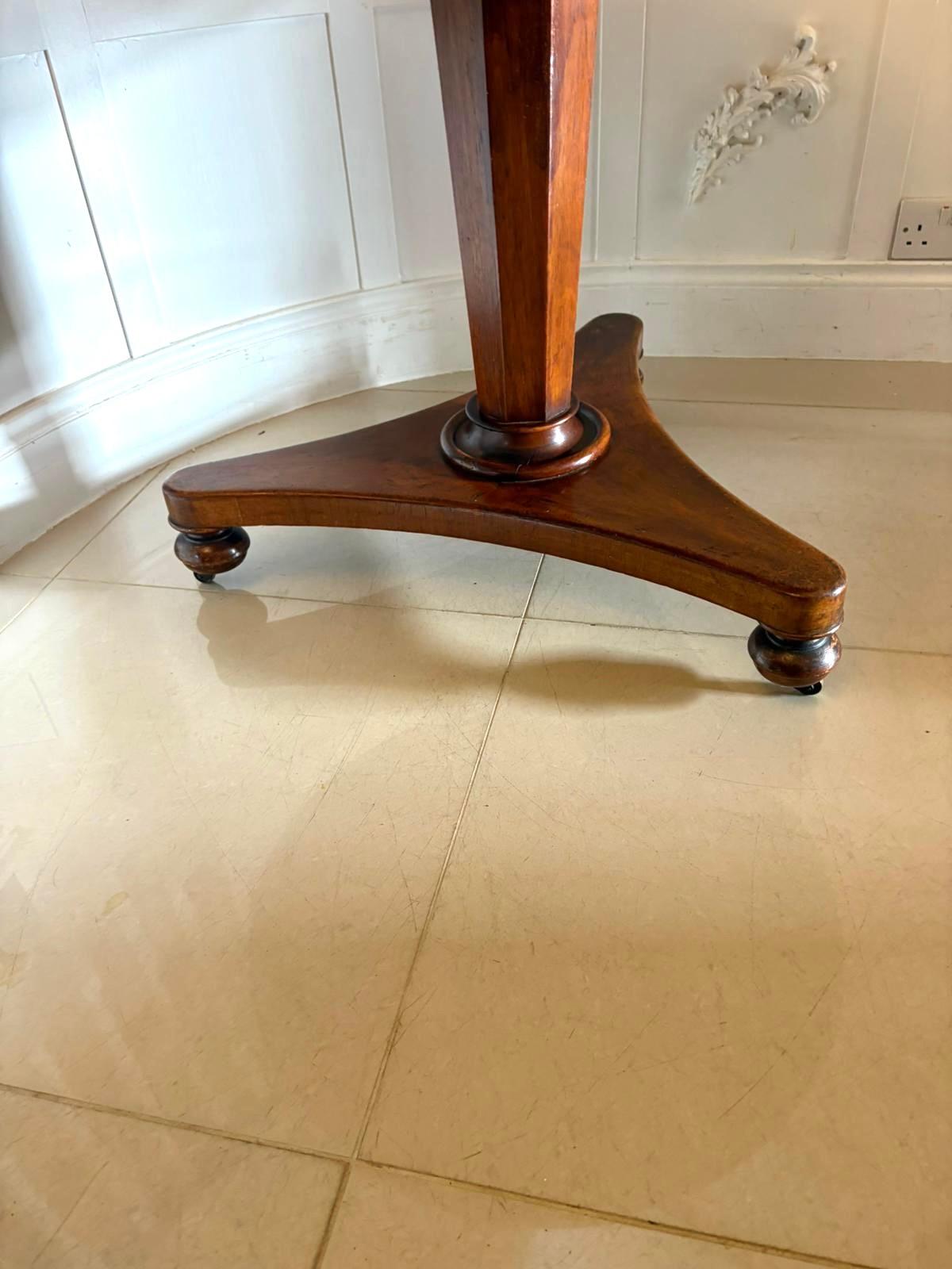 Antique Victorian Mahogany Tilt-Top Dining / Centre Table For Sale 4