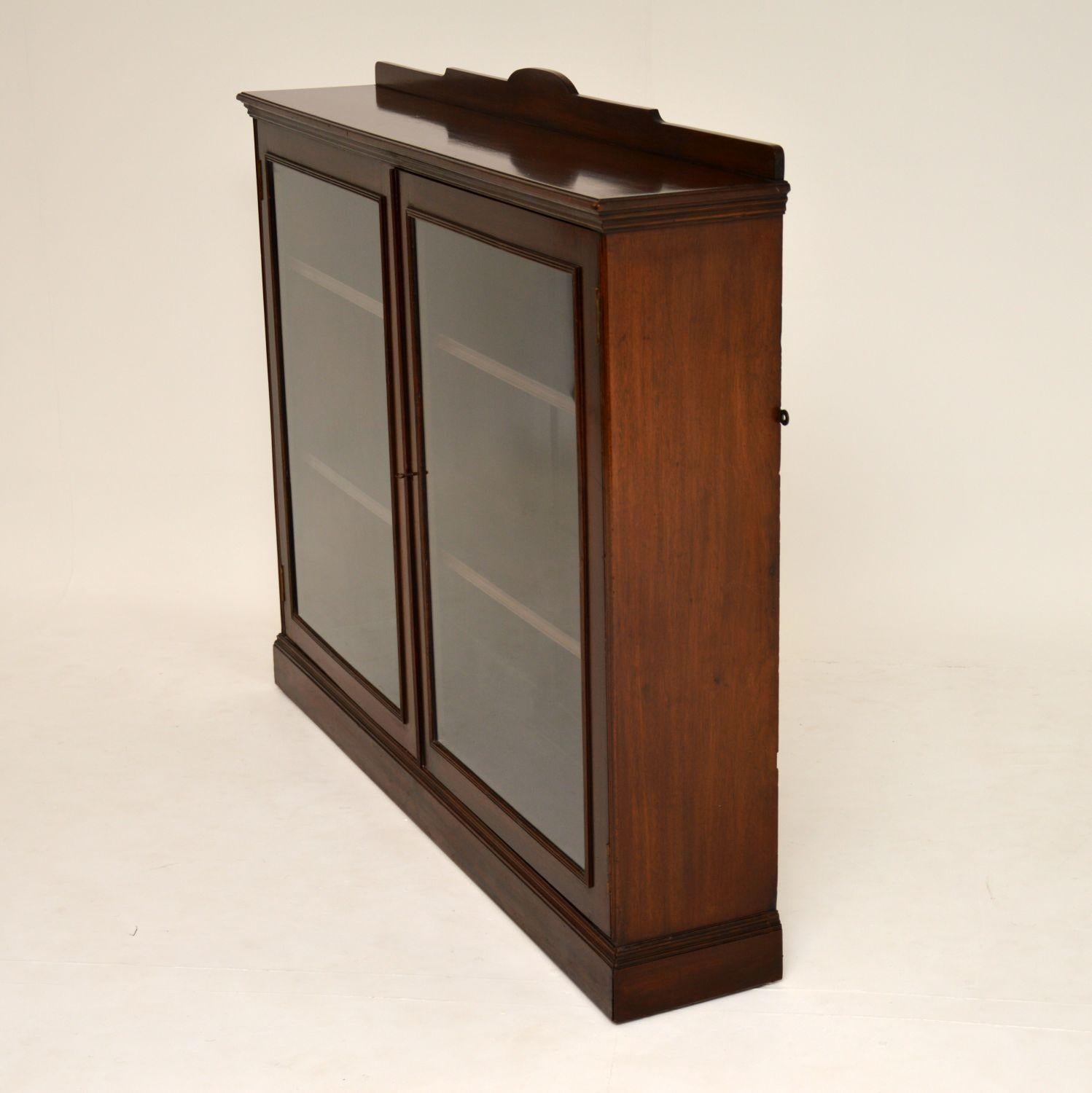 Antique Victorian Mahogany Two-Door Bookcase 1