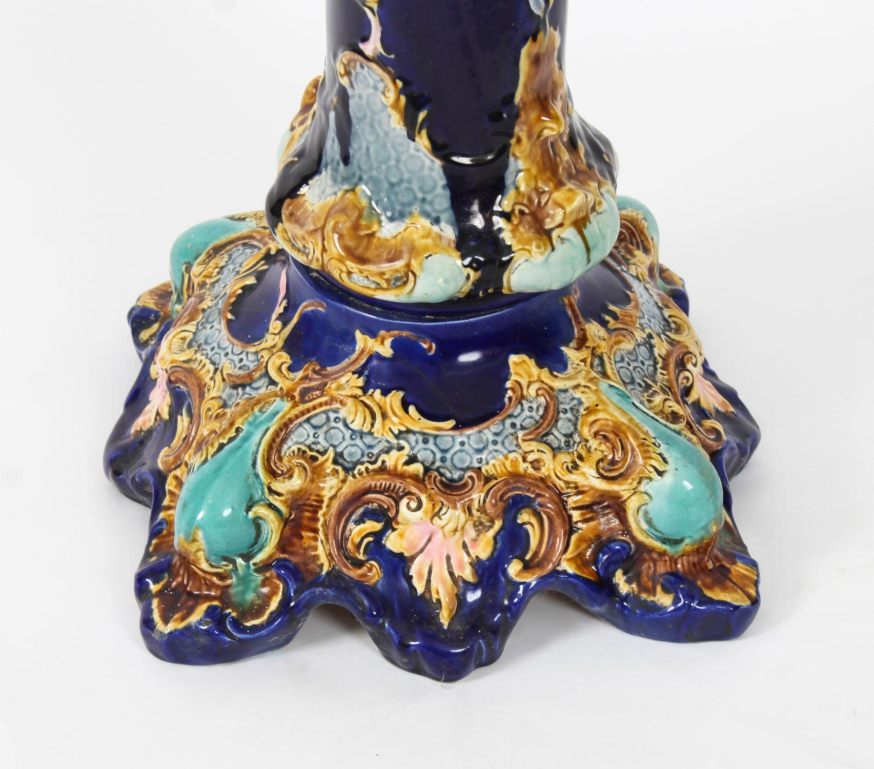 Antico Jardiniere vittoriano in maiolica su supporto del XIX secolo in vendita 5