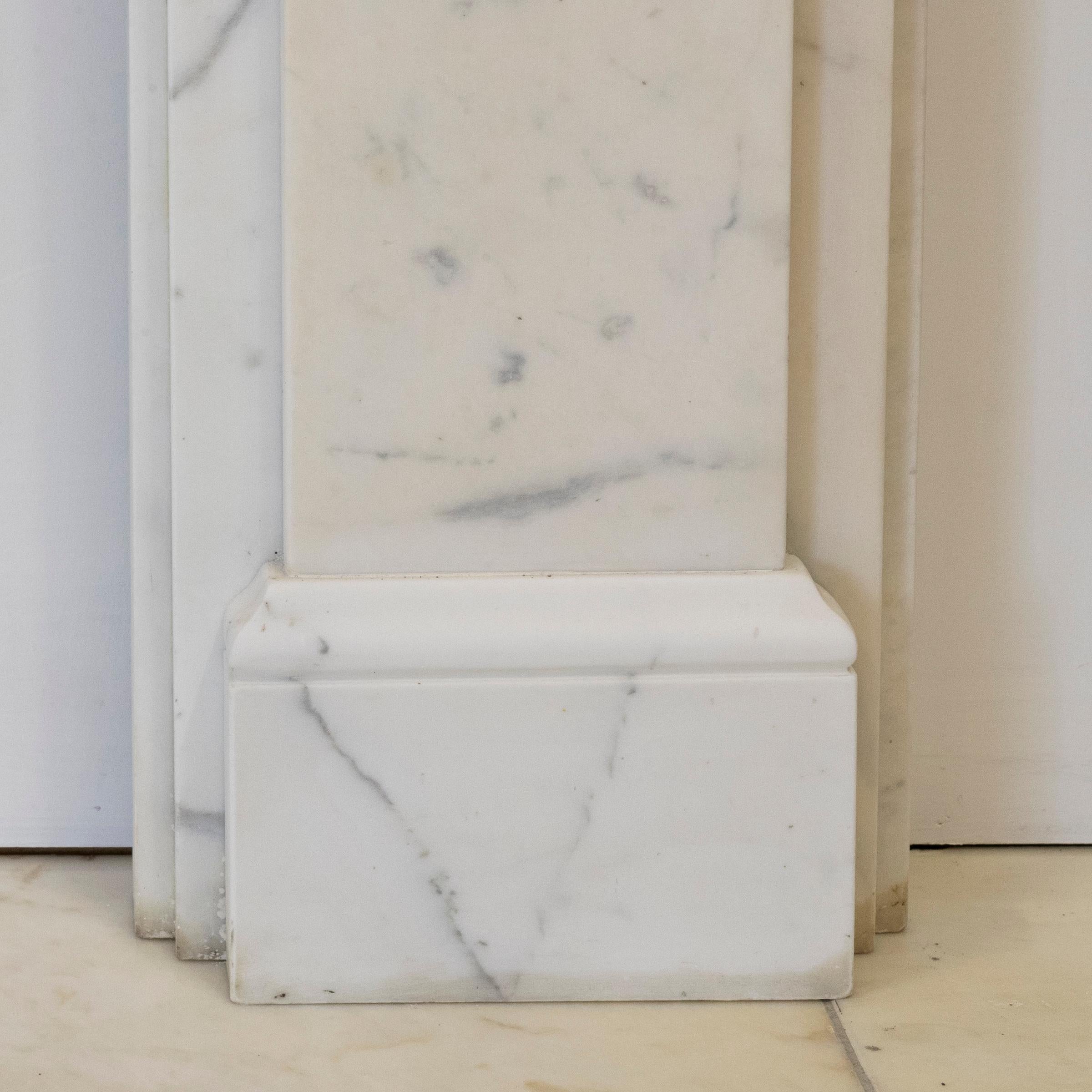 Antique Victorian Marble Surround with Ornate Carved Corbels In Good Condition For Sale In Ware, GB