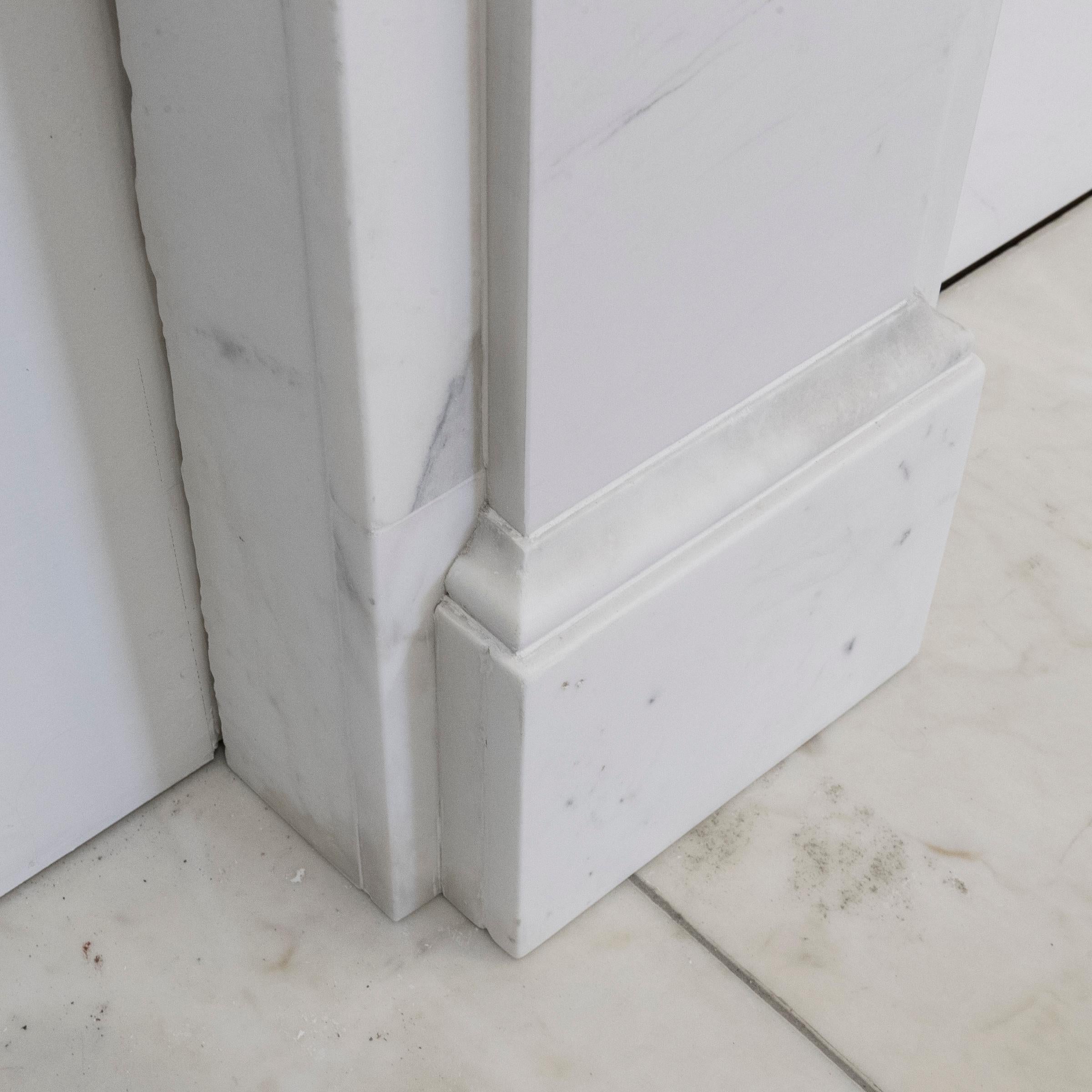 Antique Victorian Marble Surround with Ornate Carved Corbels For Sale 1