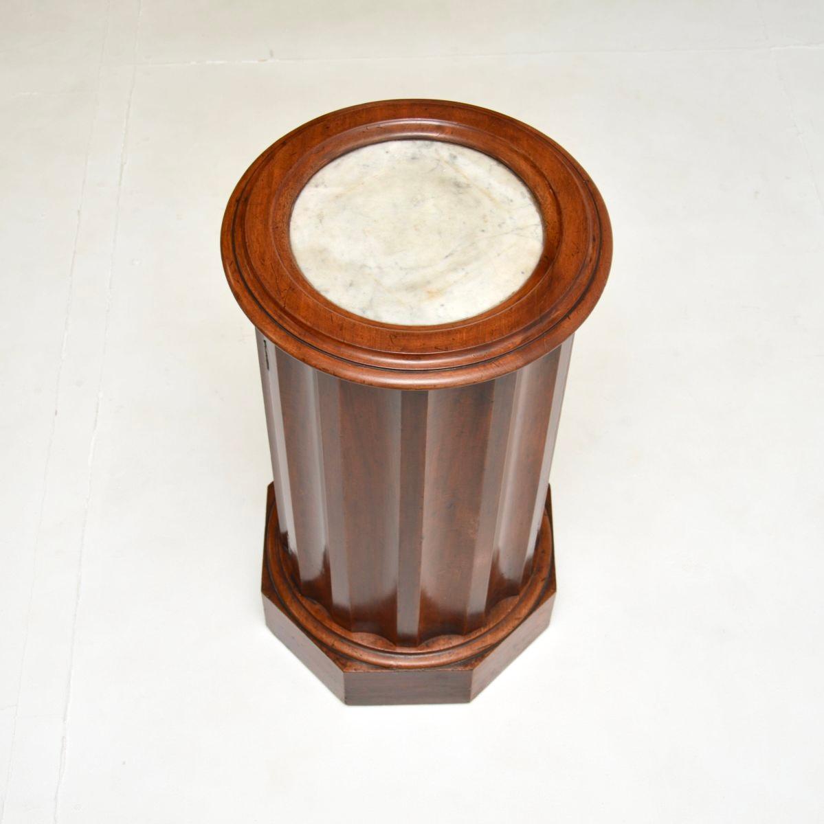 Antique Victorian Marble Top Cylinder Pedestal Cabinet In Good Condition For Sale In London, GB