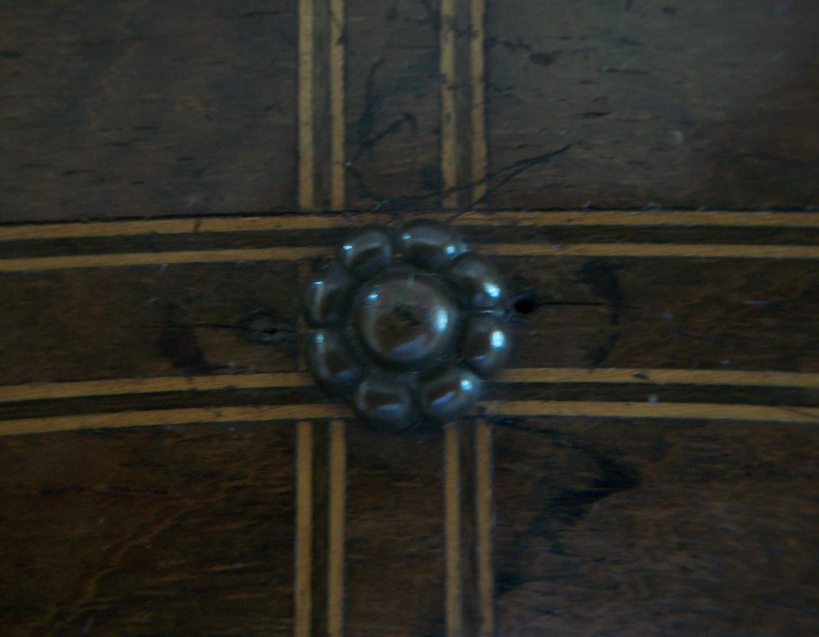 Antiguo joyero victoriano de marquetería con madera de satén y ébano - Reino Unido - Circa 1880 en venta 3