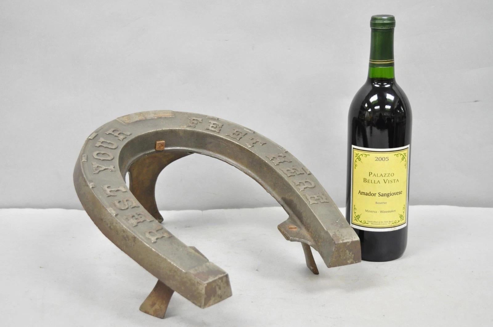 Repose-pieds en métal moulé 