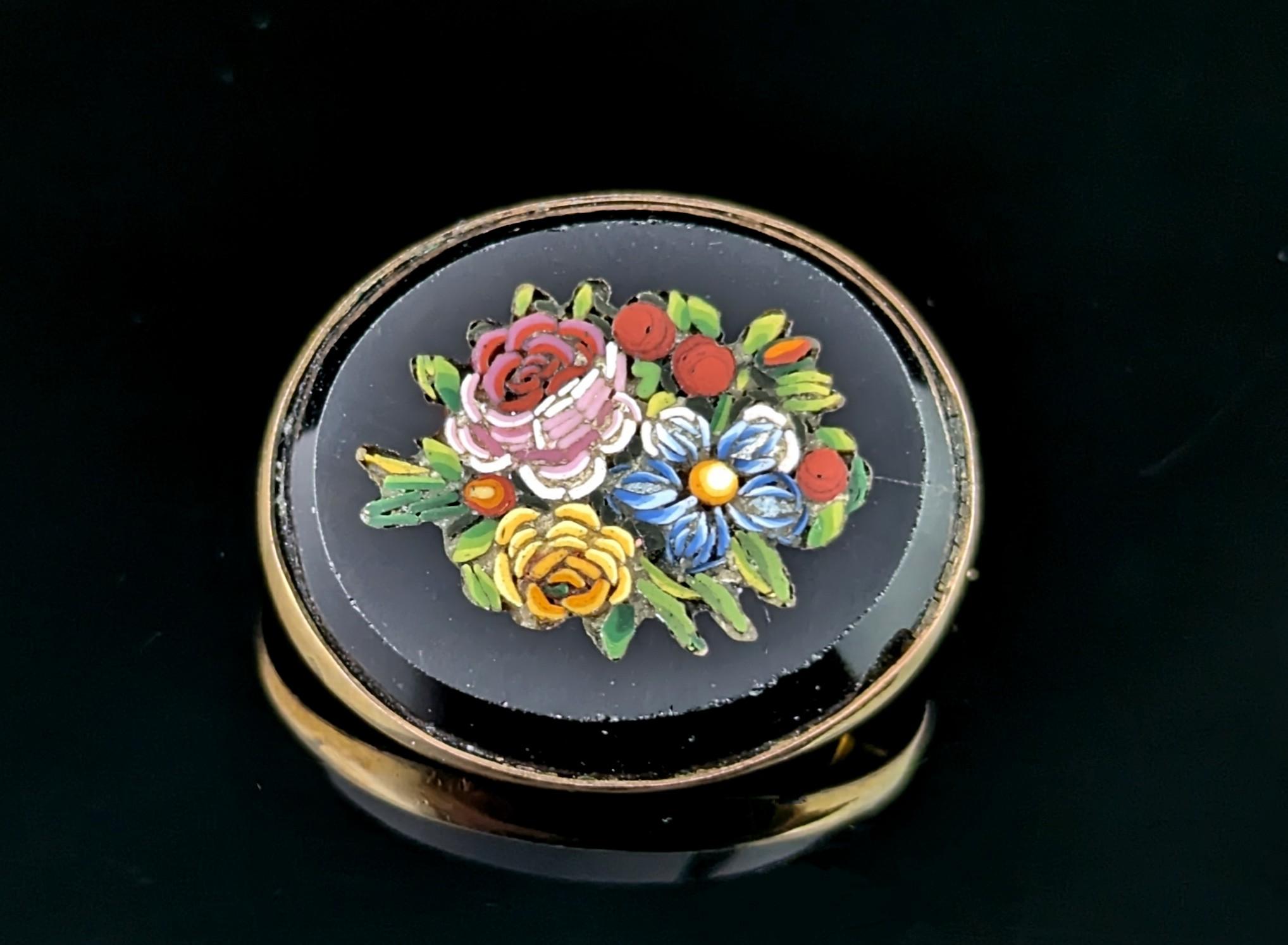 Antique Victorian Micro Mosaic floral brooch, 9k gold In Fair Condition In NEWARK, GB