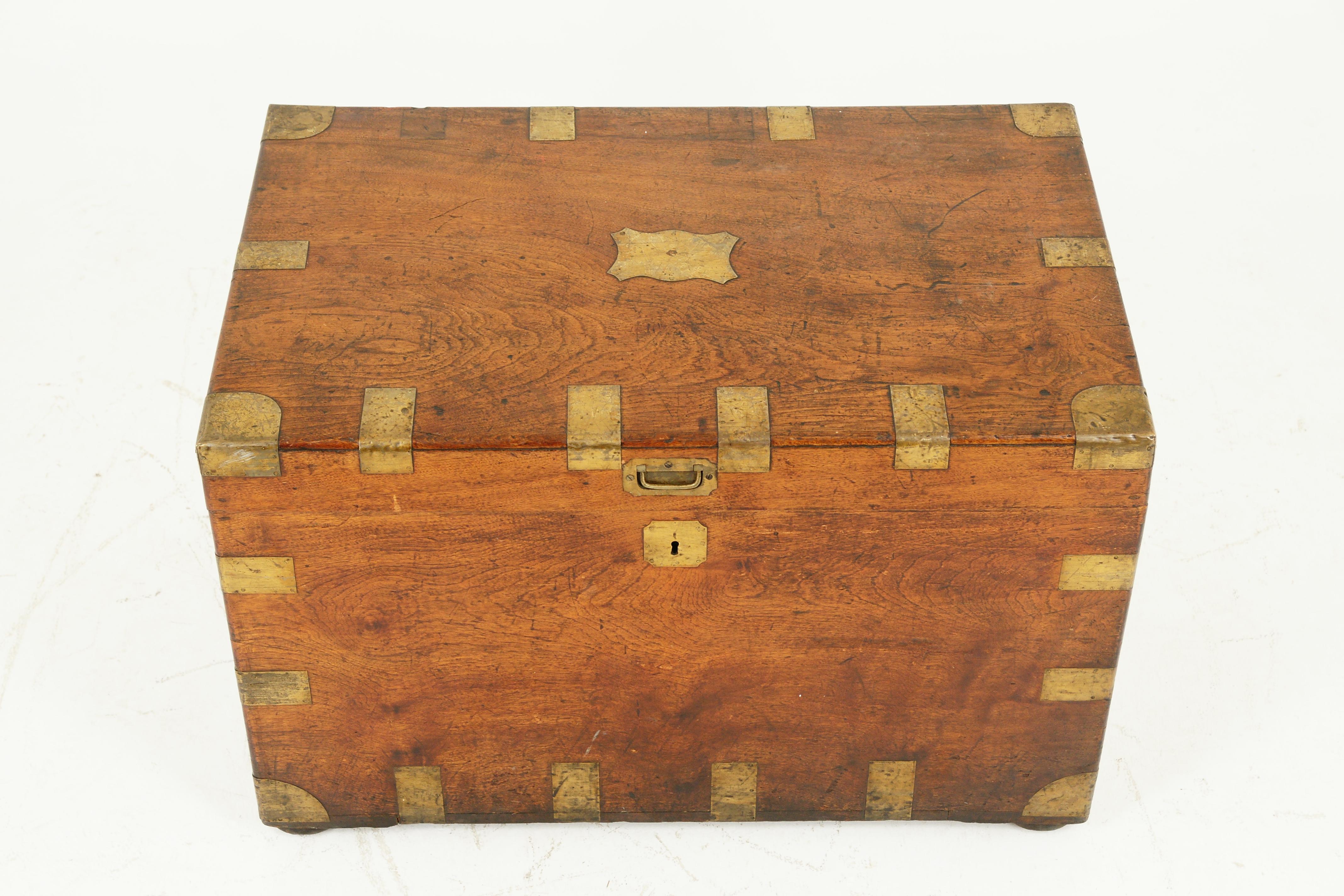 Antique Victorian military camphor wood travelling trunk, chest, fitted interior, Scotland 1880, B1950

Scotland, 1880
Solid camphor wood
All original
Rectangular top with brass trim (one missing)
Plain brown plate to the top
Heavy shaped