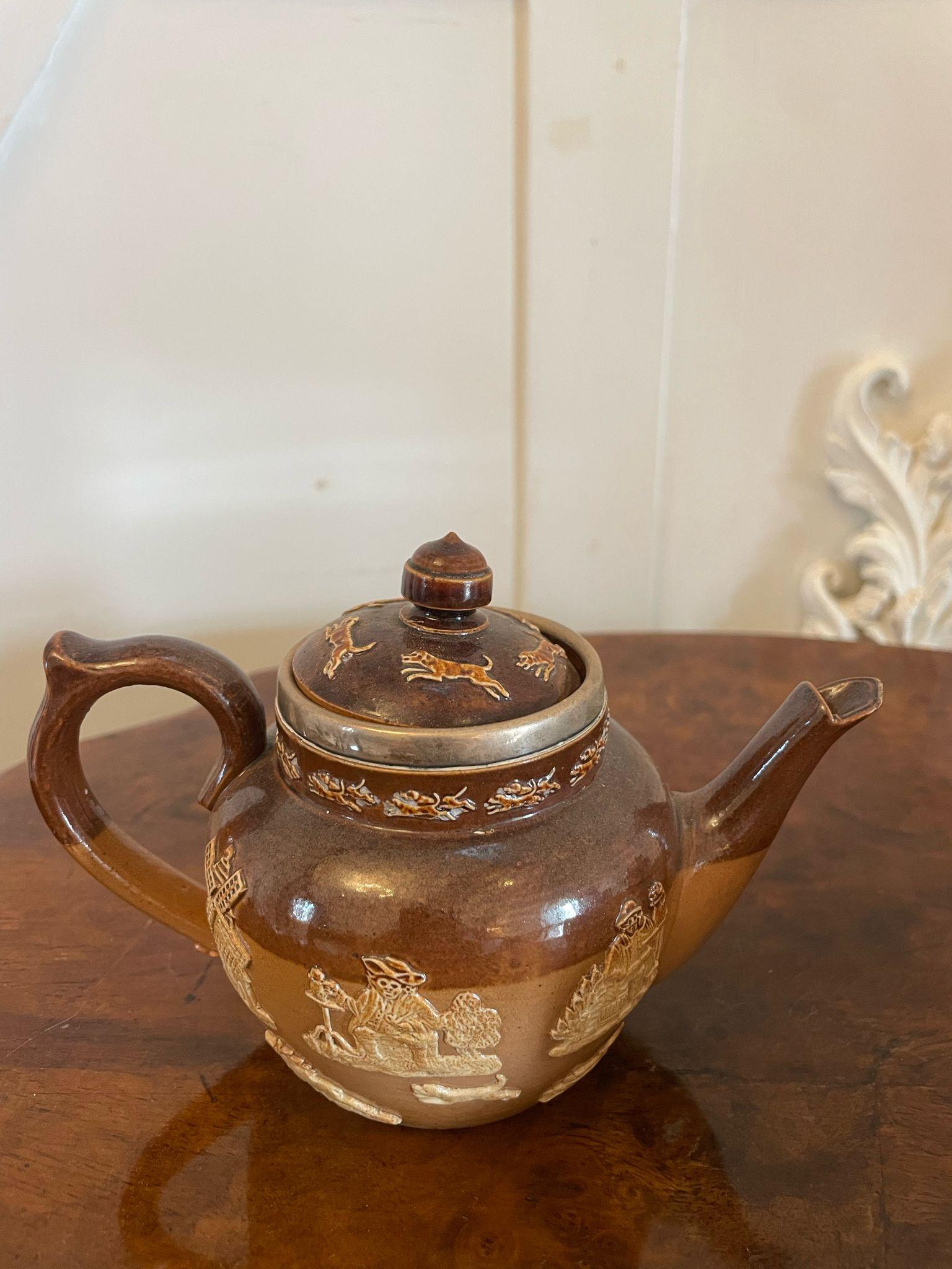Anglais Service à thé trois pièces antique Victorien Miniature Doulton en vente