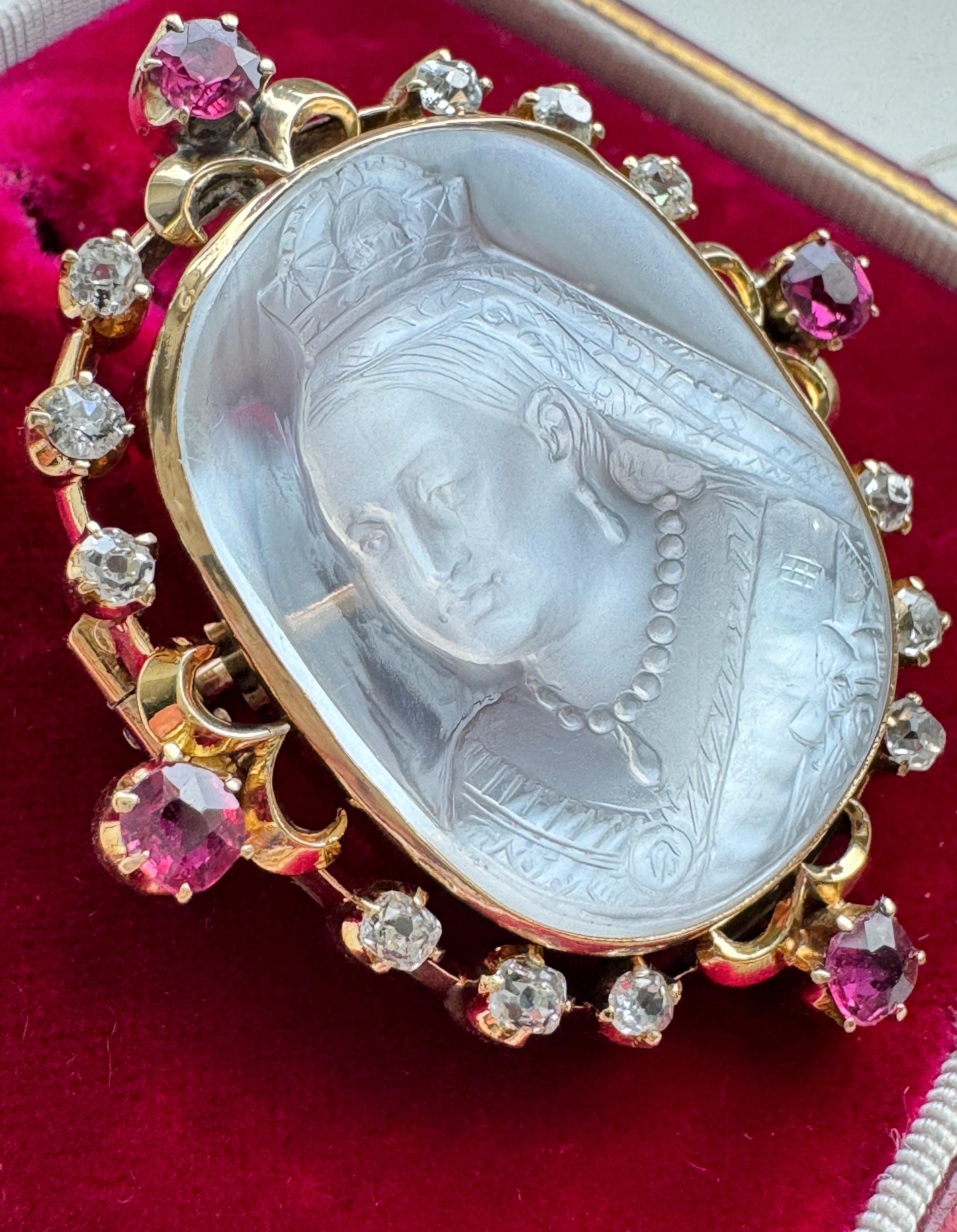Women's or Men's Antique Victorian Moonstone Cameo Curvette of Queen Victoria For Sale