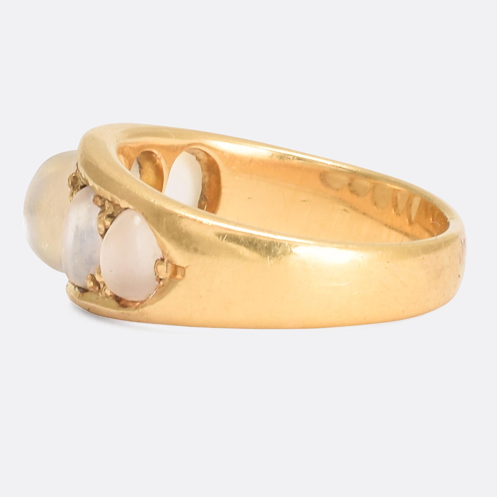 Late Victorian Antique Victorian Moonstone Five-Stone Gold Gypsy Ring
