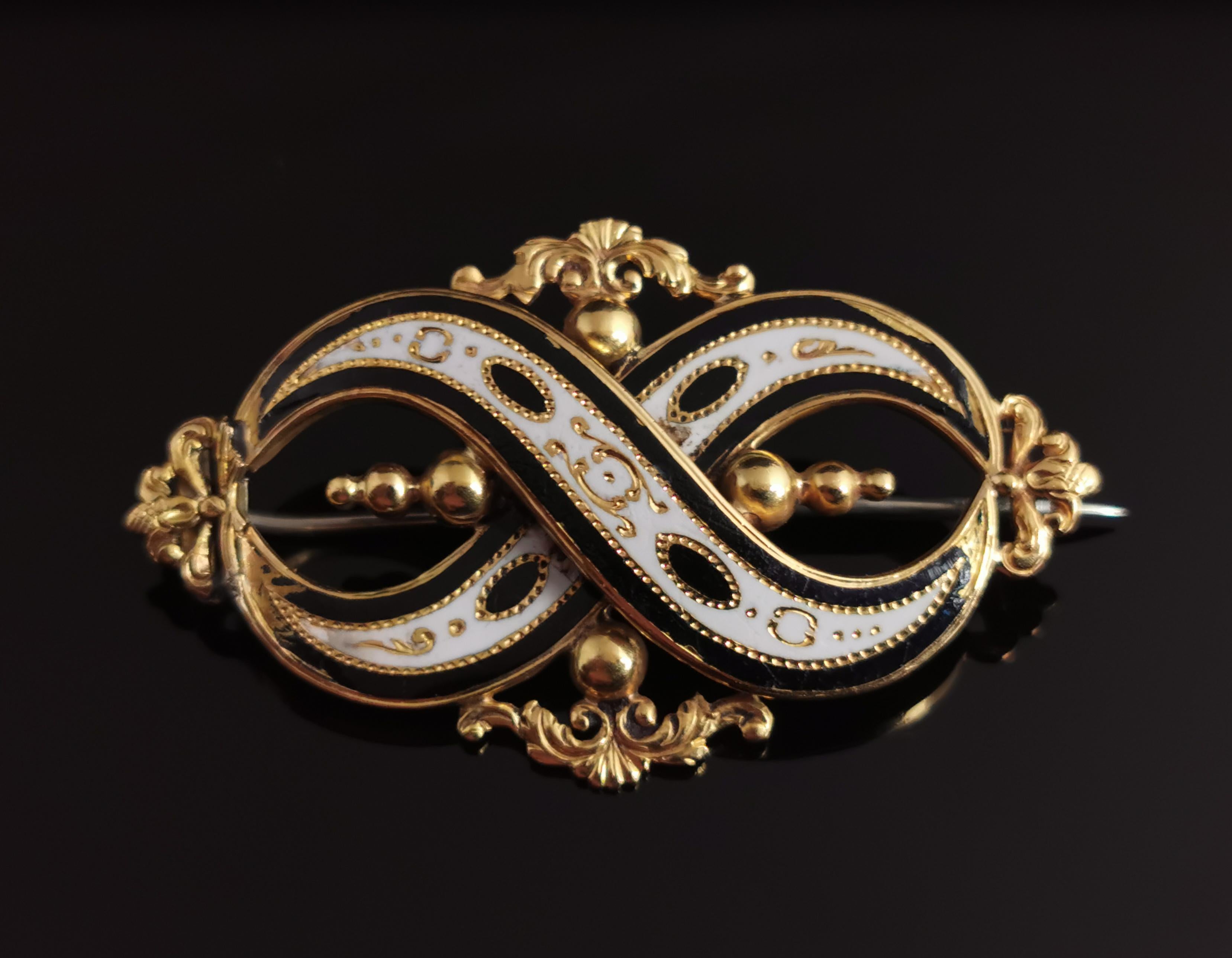 Antique Victorian Mourning Brooch, 15 Karat Yellow Gold, Black and White Enamel 6