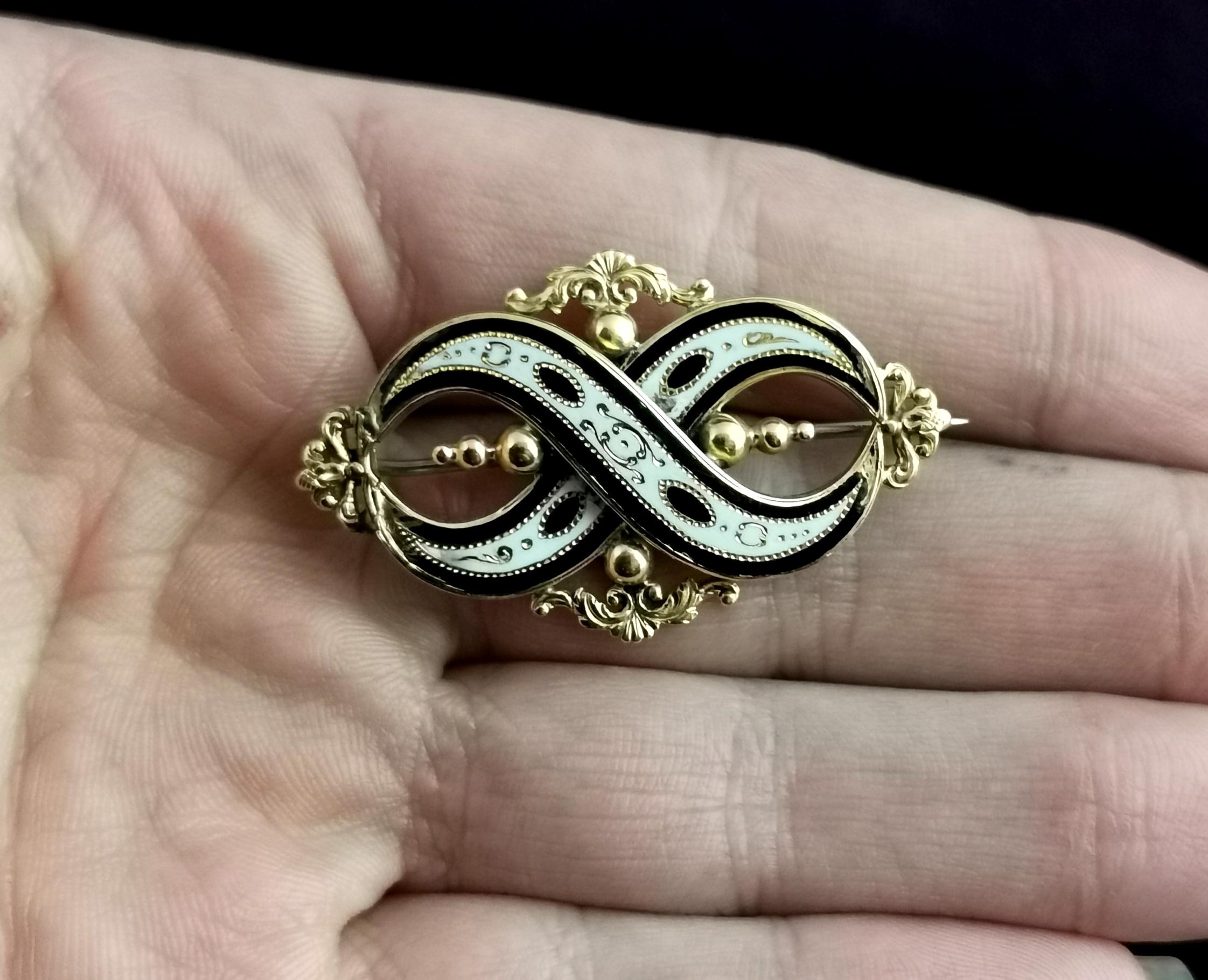 Antique Victorian Mourning Brooch, 15 Karat Yellow Gold, Black and White Enamel 2