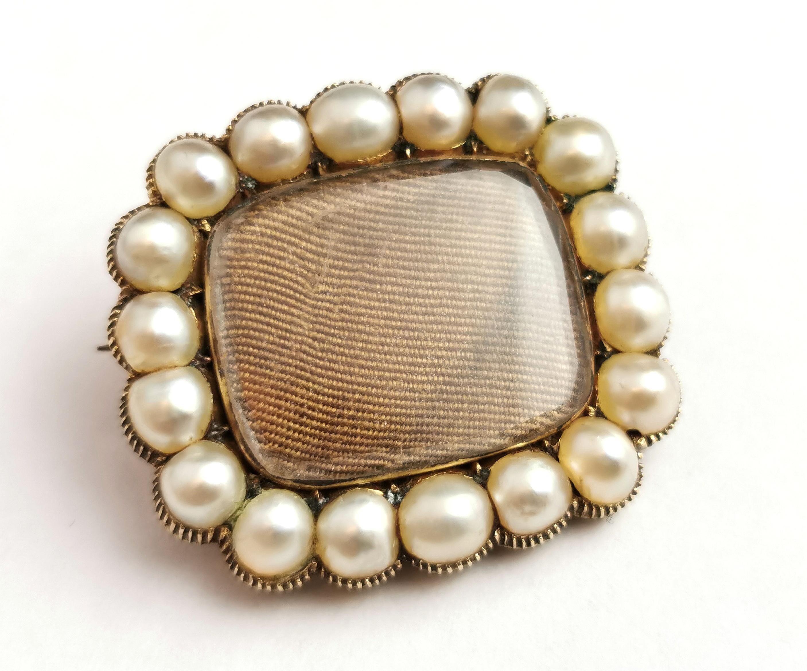 Antique Victorian Mourning Brooch, 9ct Gold Hairwork, Split Pearl For Sale 5