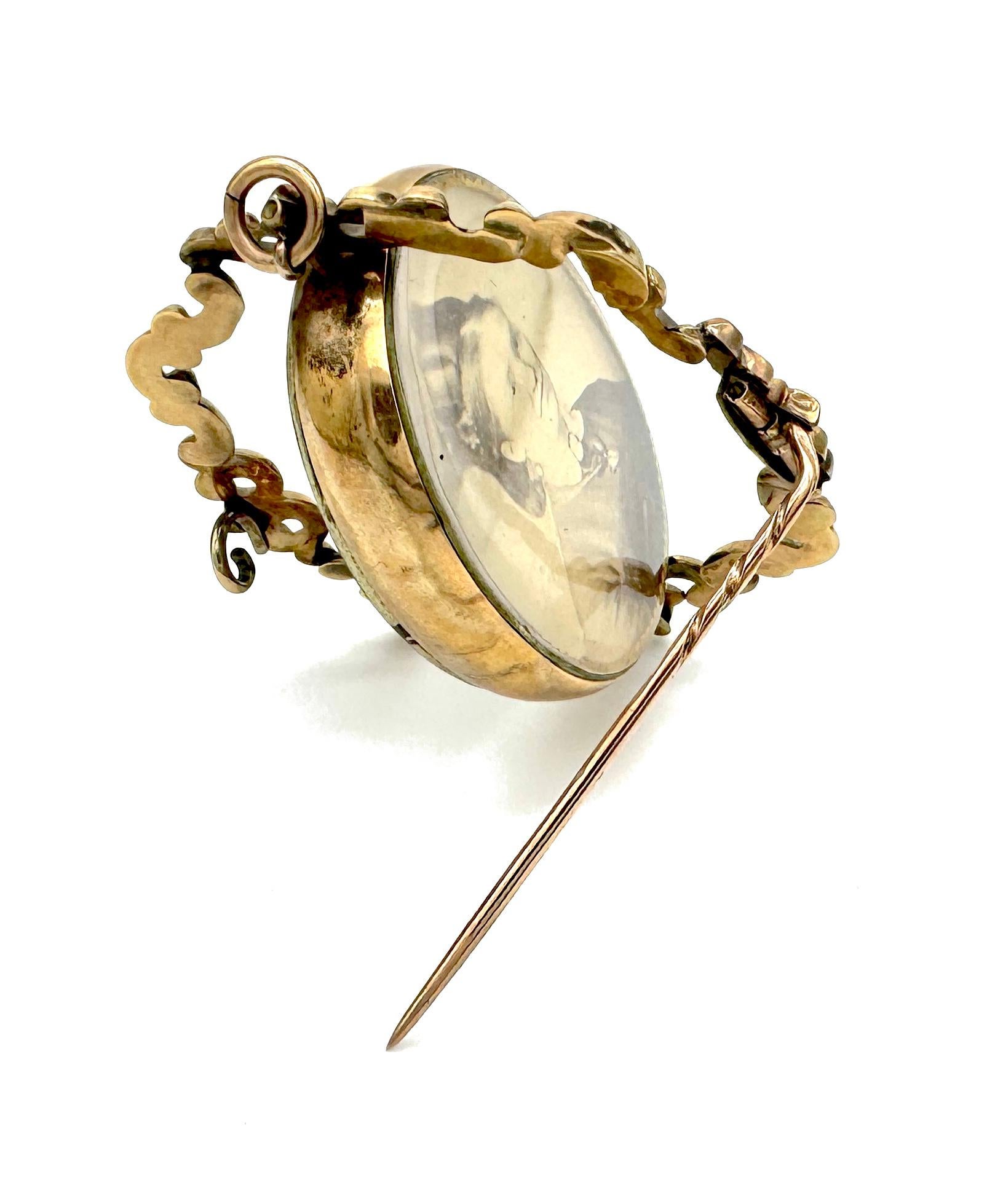 Antique Victorian Mourning Brooch Gilt Metal Hair Natural Seed Pearl Photograph In Good Condition For Sale In Munich, Bavaria