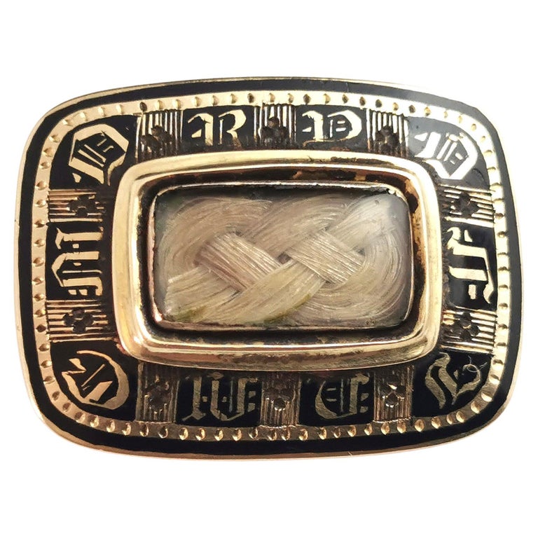 Antique Victorian mourning brooch l, In Memory Of, 9k gold  For Sale