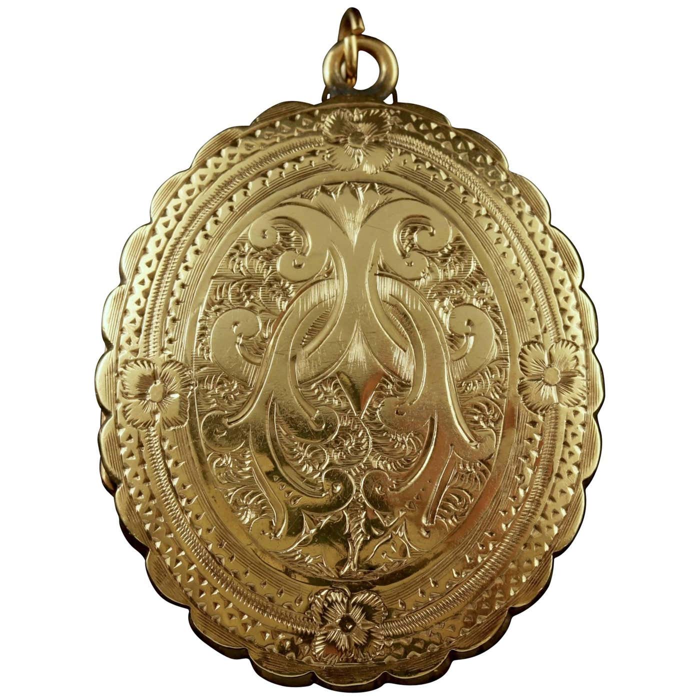 Antique Victorian Mourning Locket 18 Carat Gold Back and Front, circa ...