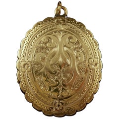 Antique Victorian Mourning Locket 18 Carat Gold Back and Front, circa 1840