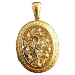 Antique Victorian Mourning Locket, 18kt Gold, Diamond and Pearl, Ivy Leaf
