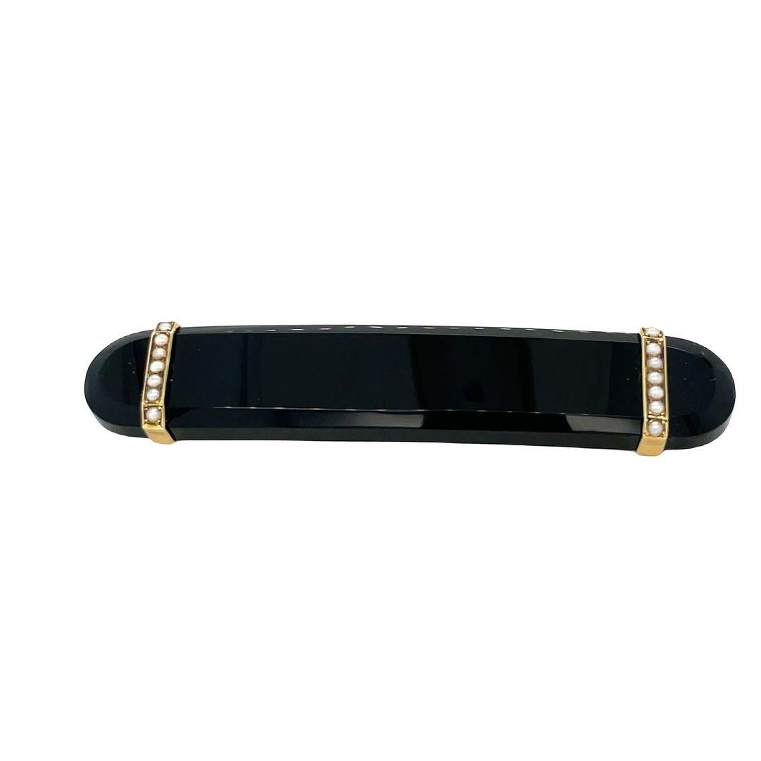 Antique Victorian Mourning Pin or Brooch With Onyx & Seed Pearls 14K Yellow Gold In Excellent Condition For Sale In beverly hills, CA