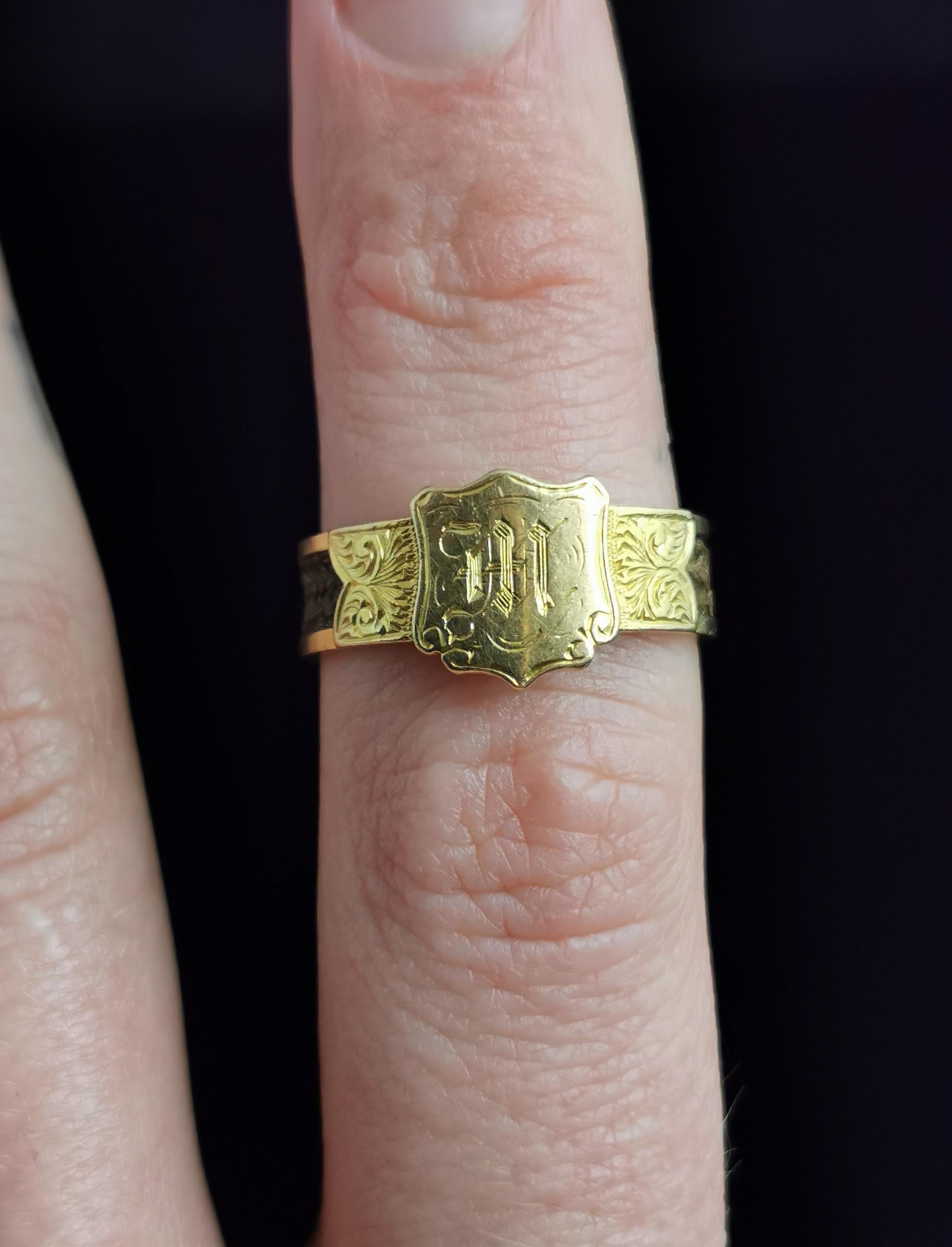 Antique Victorian Mourning Ring, 18k Gold, Hairwork, Initial M Signet 3