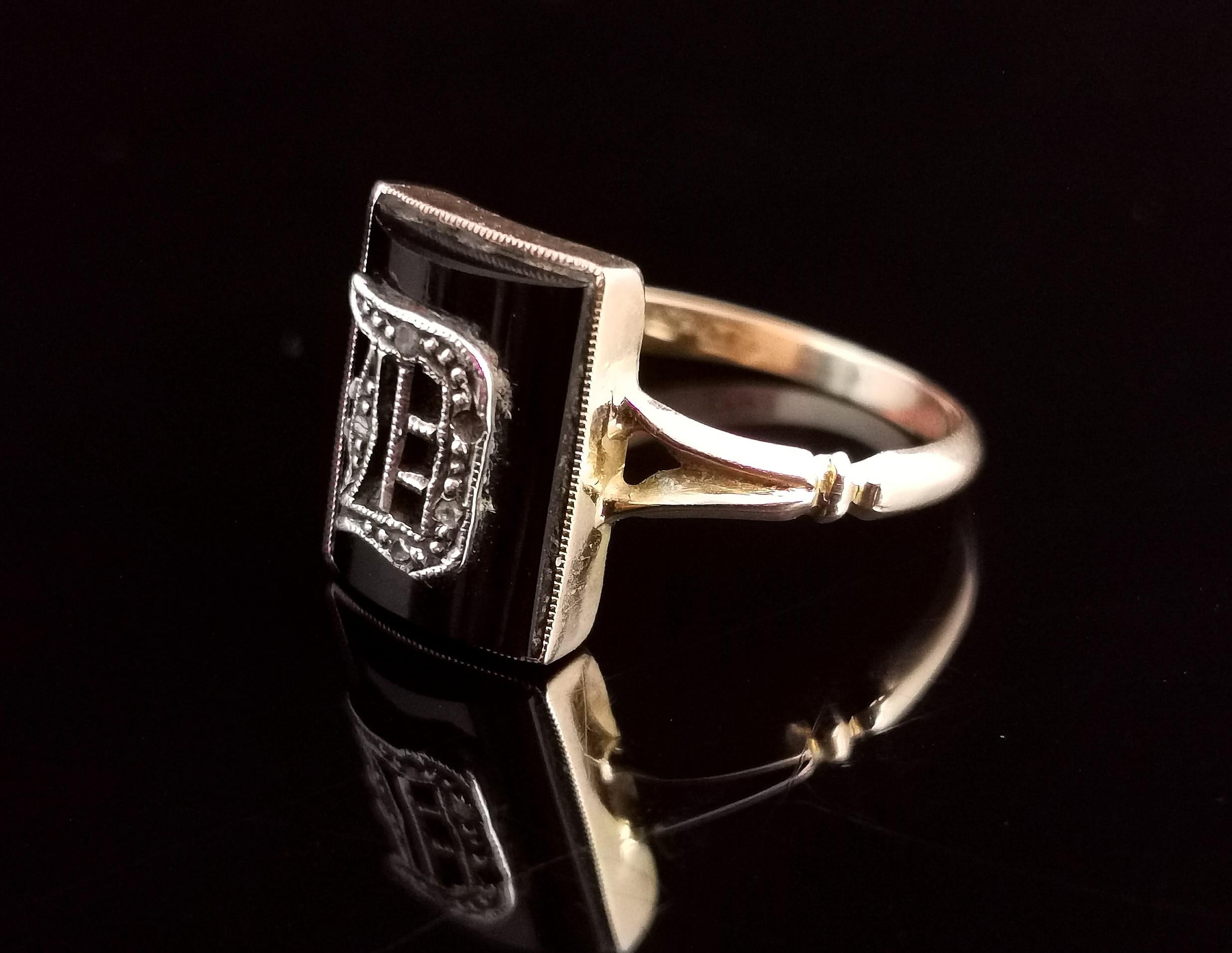 old english d ring