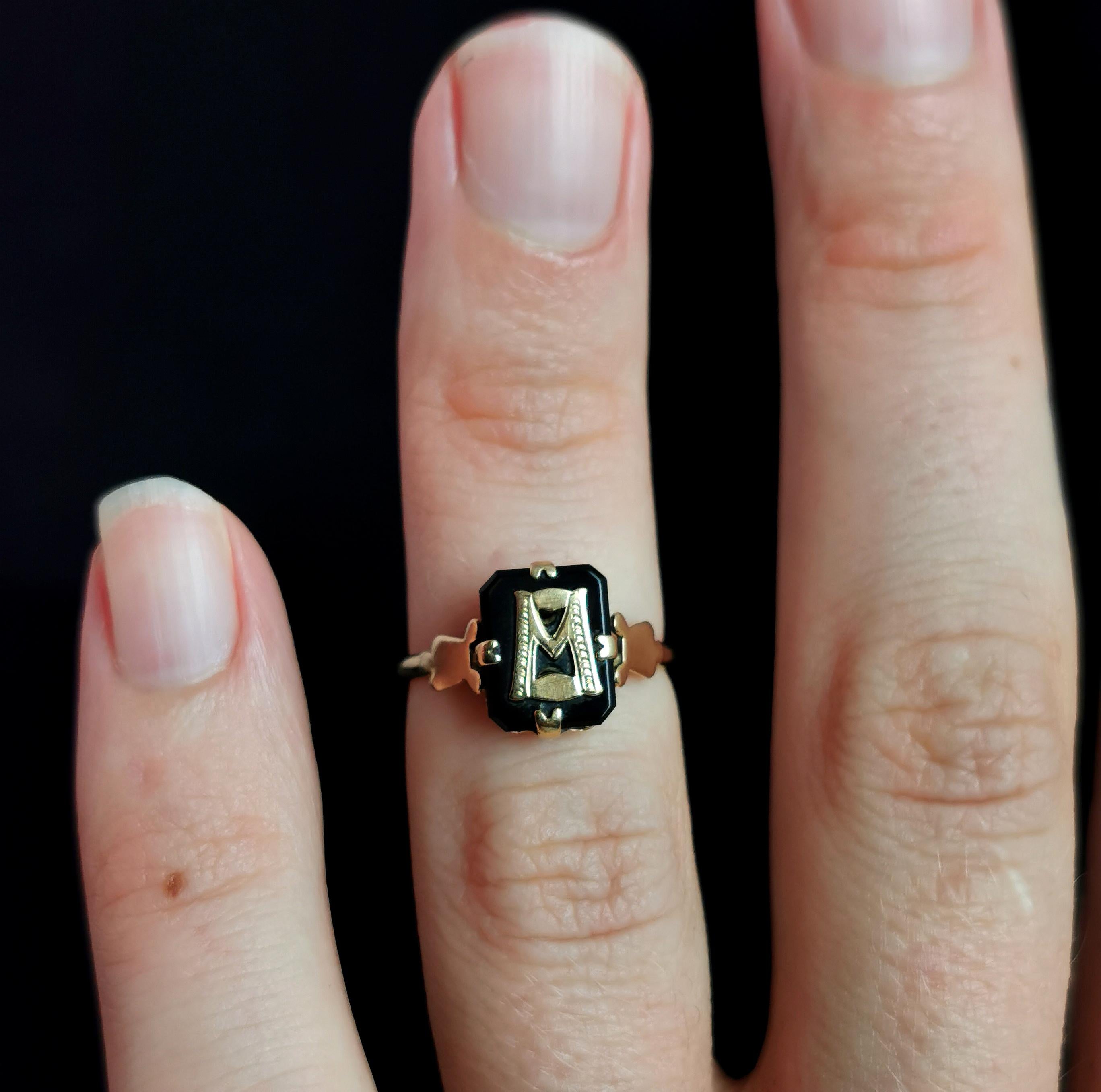 Antique Victorian Mourning Ring, Initial M, Onyx and 9 Karat Yellow Gold 1