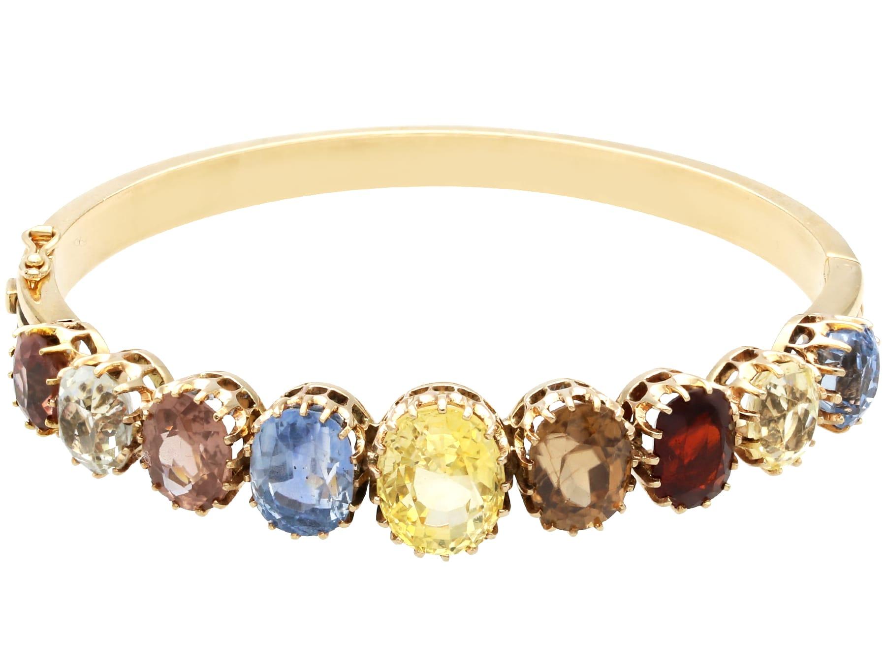 Victorian Multi-Gemstone 9k Yellow Gold Bangle In Excellent Condition For Sale In Jesmond, Newcastle Upon Tyne