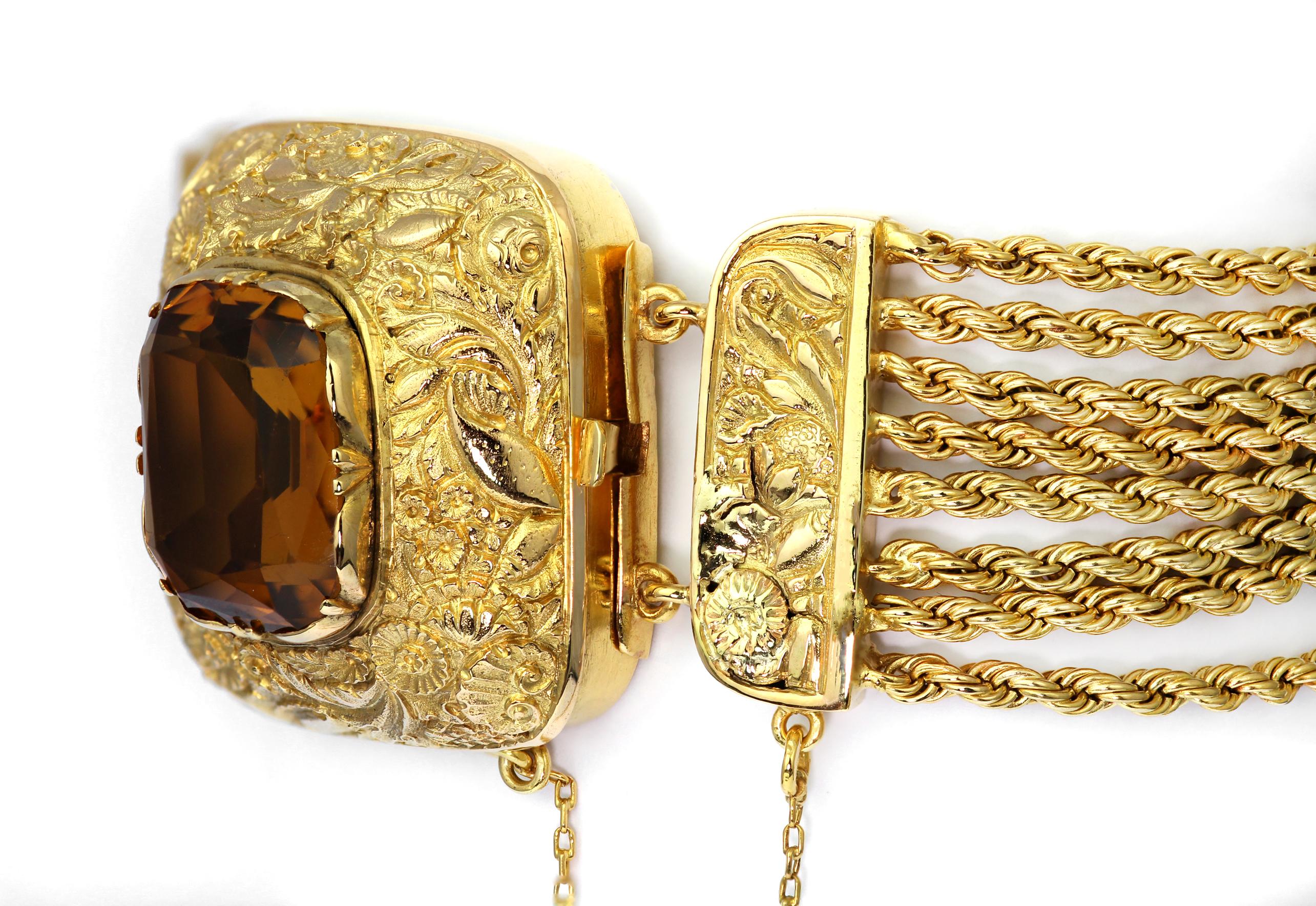 Citrine and 14/15 K Yellow Gold Antique Multistrand Bracelet  In Good Condition For Sale In London, GB