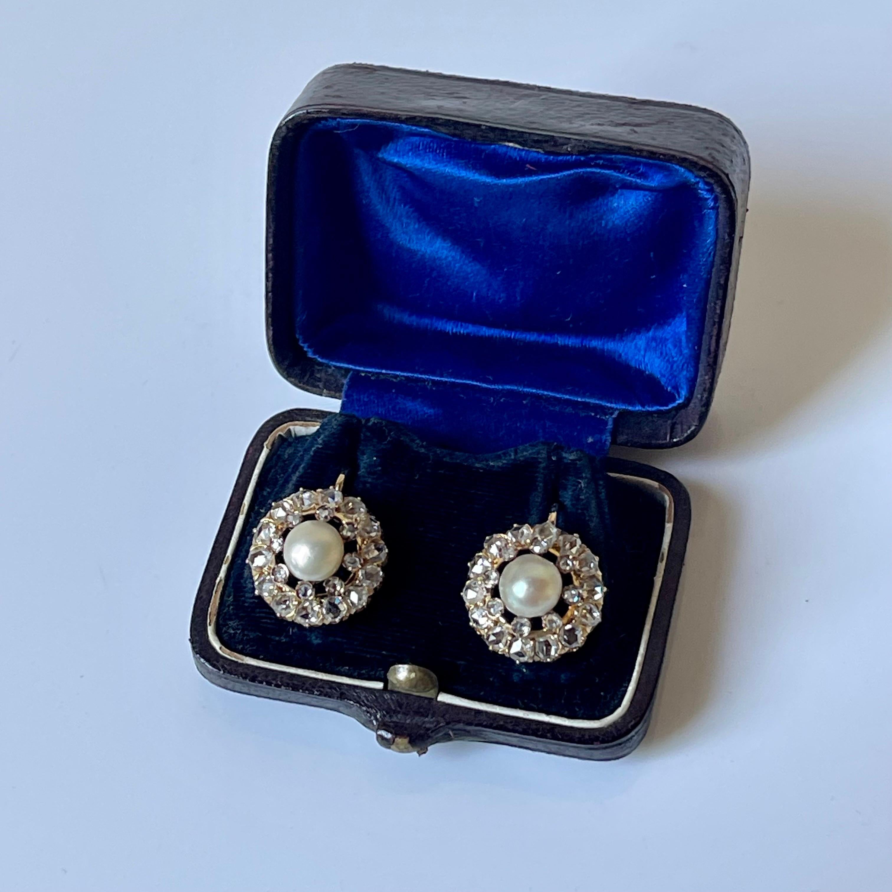 Antike viktorianische Naturperlen- und Diamant-Cluster-Ohrringe, um 1880 (Rosenschliff) im Angebot