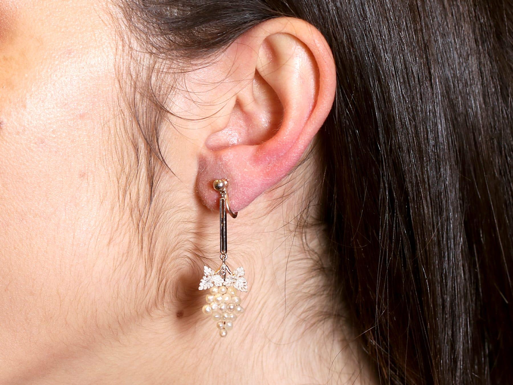 Antike Platin-gesetzte Tropfen-Ohrringe mit viktorianischer natürlicher Perle und Gelbgold im Angebot 7