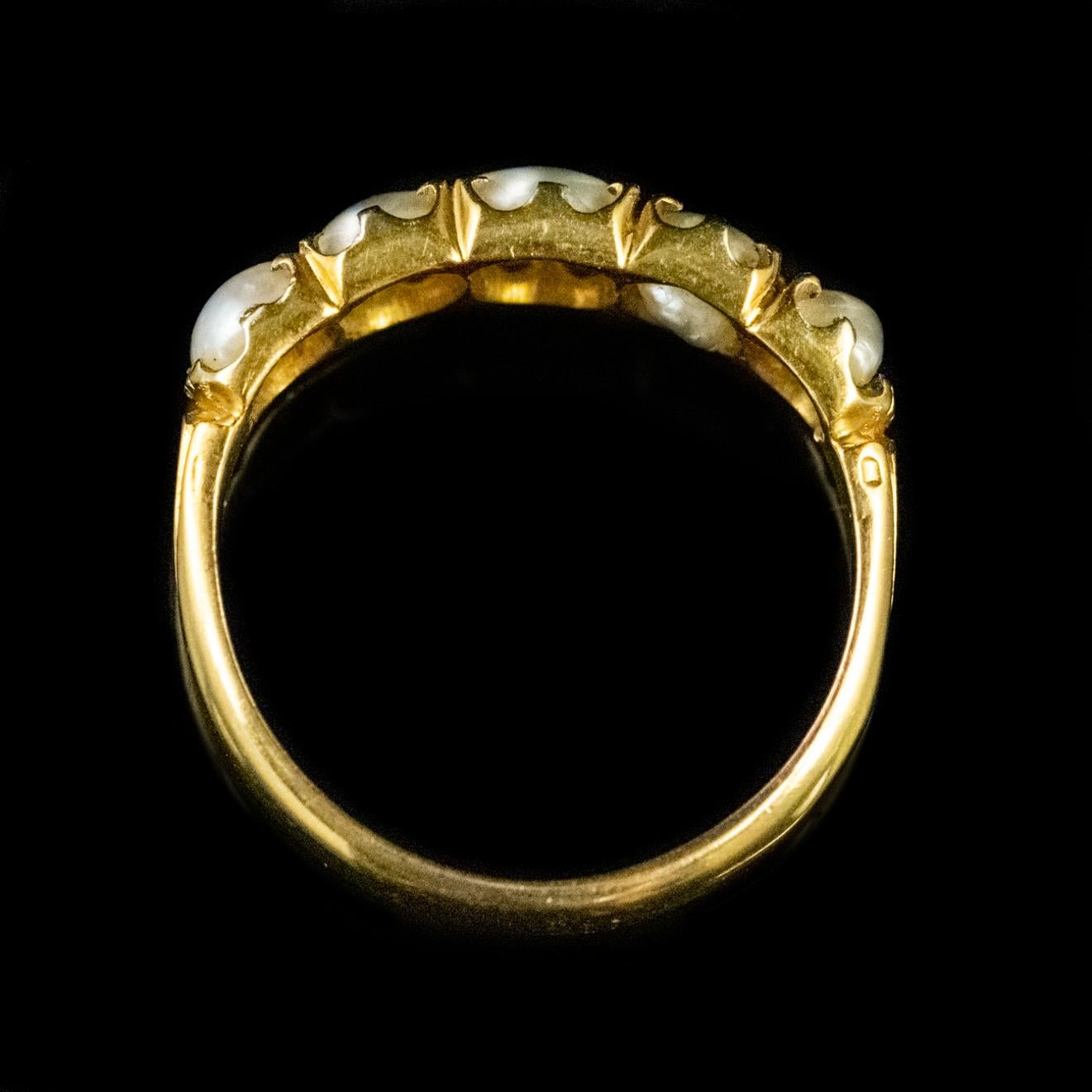 Antique Victorian Natural Pearl Five-Stone Ring 18 Carat Gold, circa 1860 For Sale 1