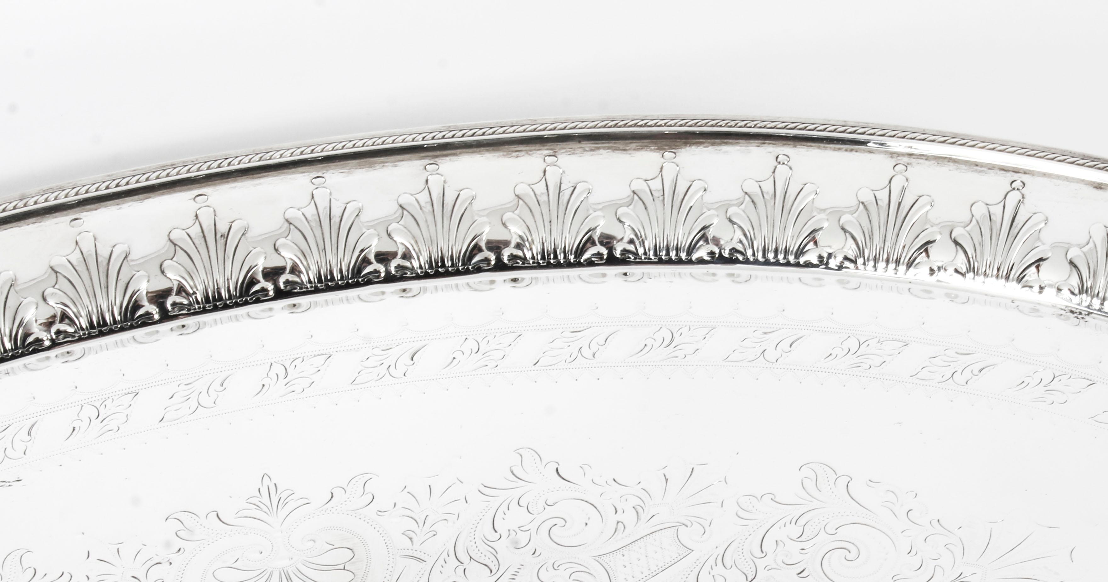 Fine XIX secolo Vassoio ovale vittoriano neoclassico placcato in argento William Hutton, XIX secolo