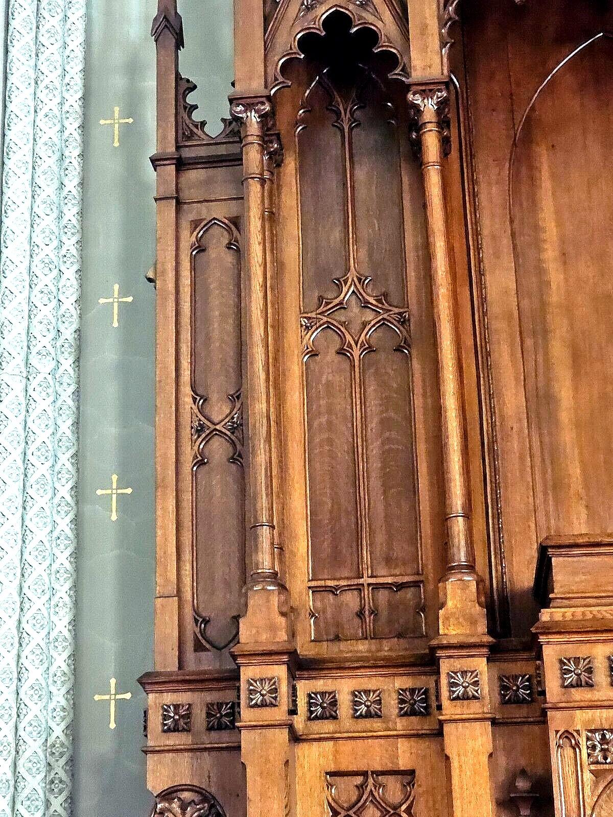 Antique Victorian Neo Gothic Oak High Tall Church Altar triptych + 1865 2