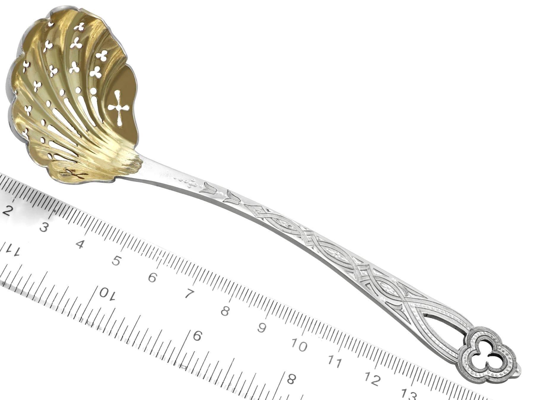 Argento 925 Antico setacciatore d'argento vittoriano di Newcastle in vendita