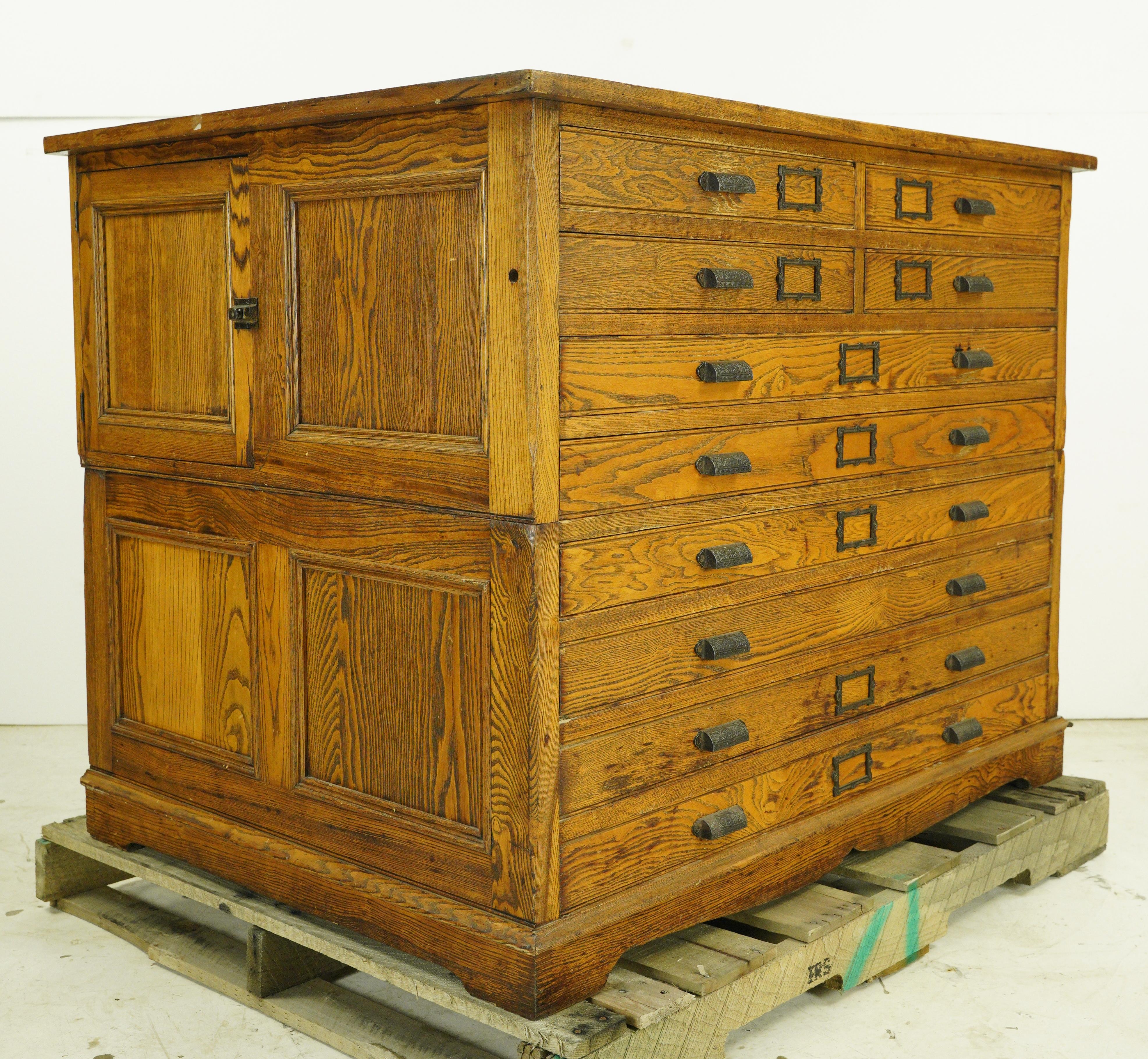 Antike viktorianische Eiche Architekten Flachablage Schrank 10 Schublade im Zustand „Gut“ in New York, NY