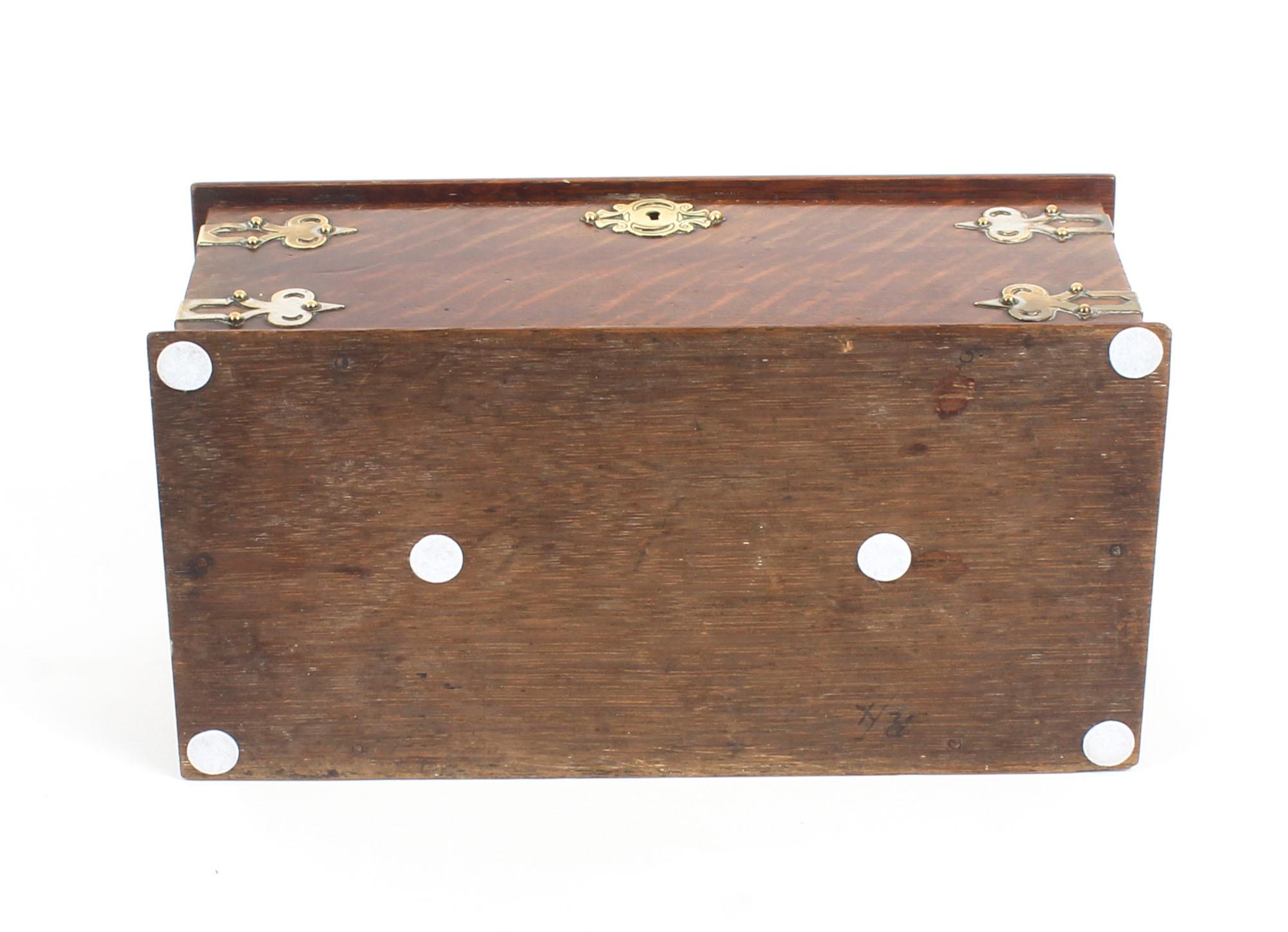 Antique Victorian Oak Cigar Humidor Box, 19th Century 6
