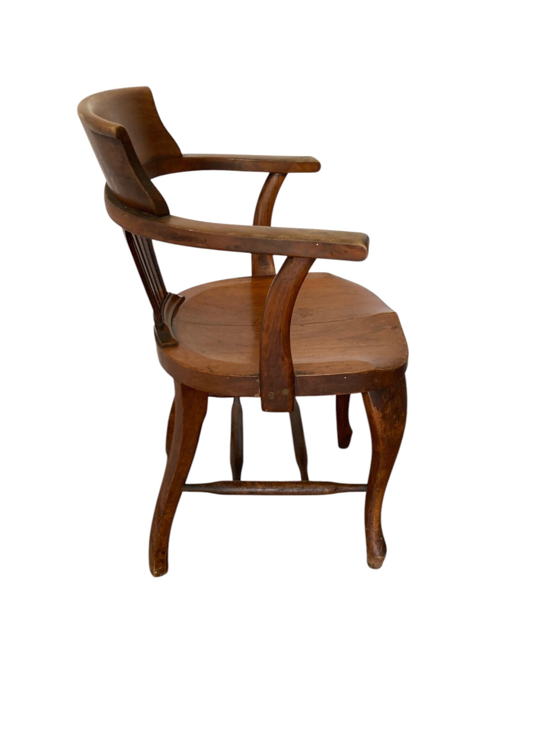 Antiker viktorianischer Eichenholz-Schreibtisch, Büro- oder Beistellstuhl, 1890er Jahre, Originalzustand im Zustand „Gut“ im Angebot in Bishop's Stortford, GB