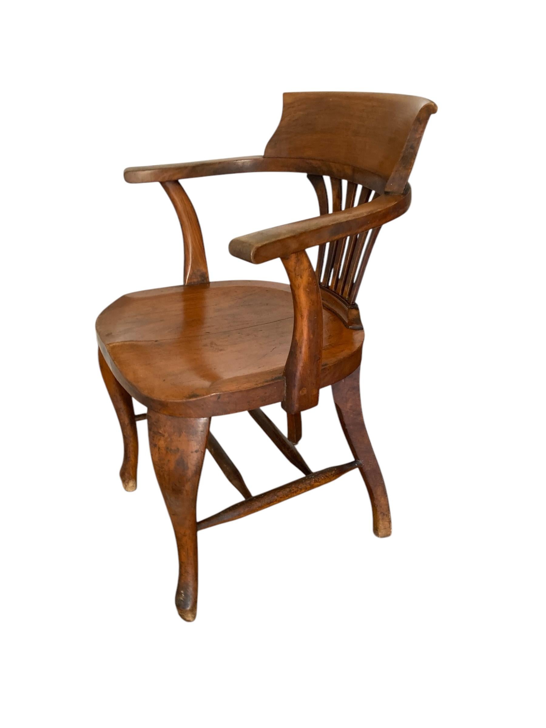 Antiker viktorianischer Eichenholz-Schreibtisch, Büro- oder Beistellstuhl, 1890er Jahre, Originalzustand im Angebot 2