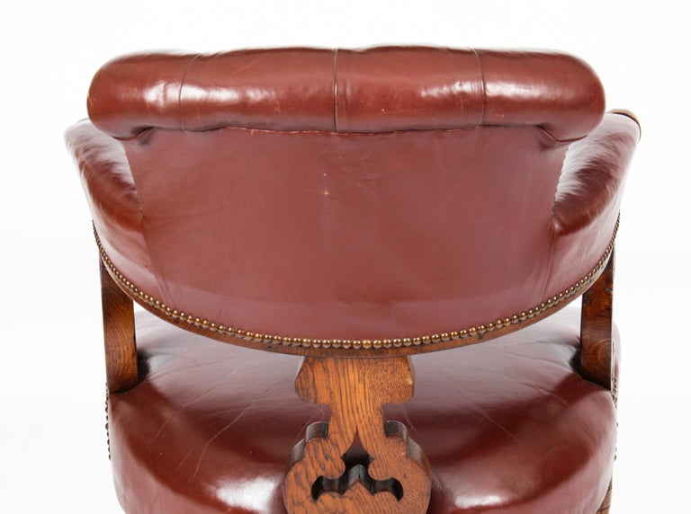 Antique Victorian Oak Leather Desk Chair Tub Chair 19th Century For Sale 7