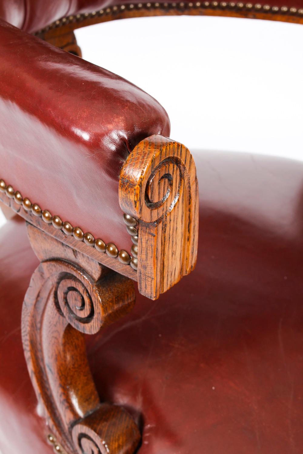 Antique Victorian Oak Leather Desk Chair Tub Chair 19th Century For Sale 10