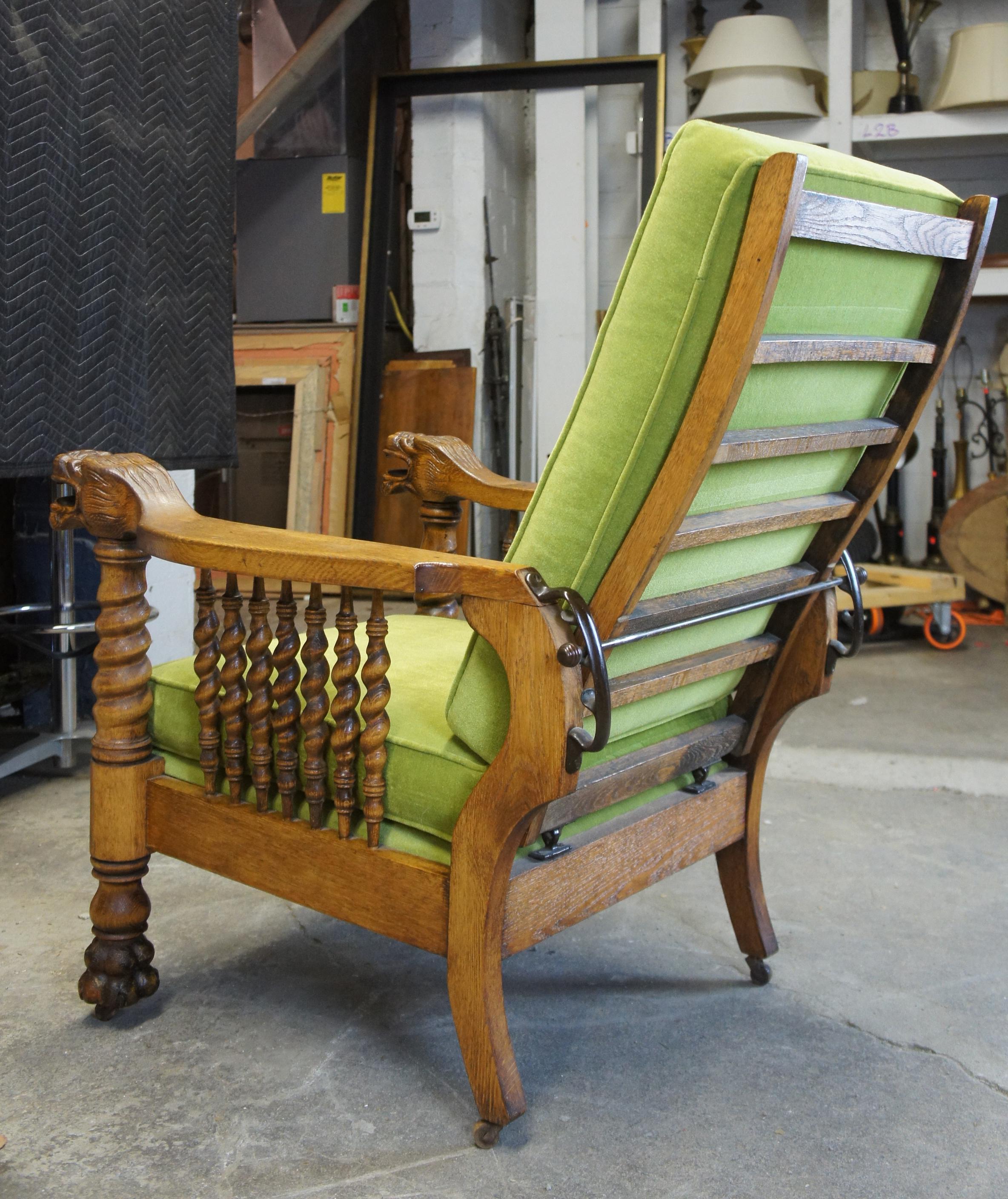 Antique Victorian Oak Morris Figural Lion Head Gentlemans Parlor Armchair In Good Condition In Dayton, OH