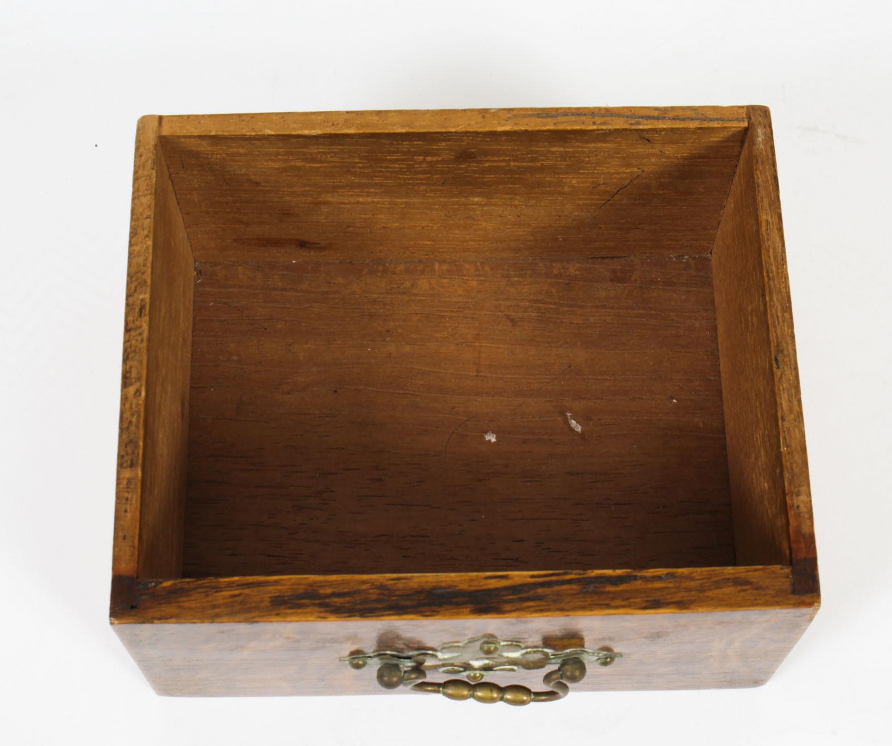 Antique Victorian Oak Novelty Cigar Humidor Box, 19th Century 1
