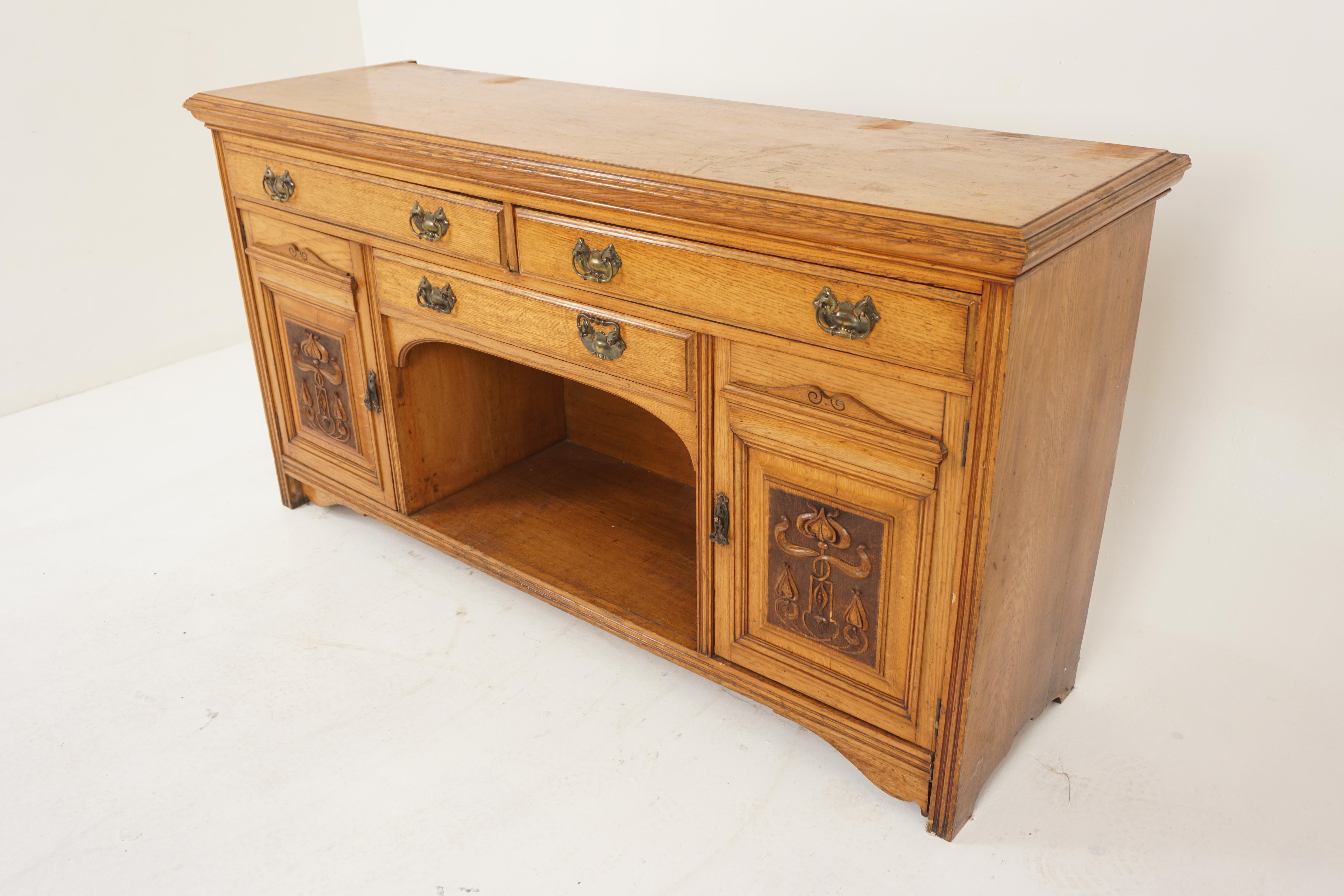 Antique Victorian Oak Sideboard, Buffet, Chiffonier, Scotland 1890, H607 

Scotland 1890
Solid Oak
Original finish
Rectangular moulded top
Pair of long dovetailed drawers with a shorter drawer below
All with original brass pulls
Beneath the bottom