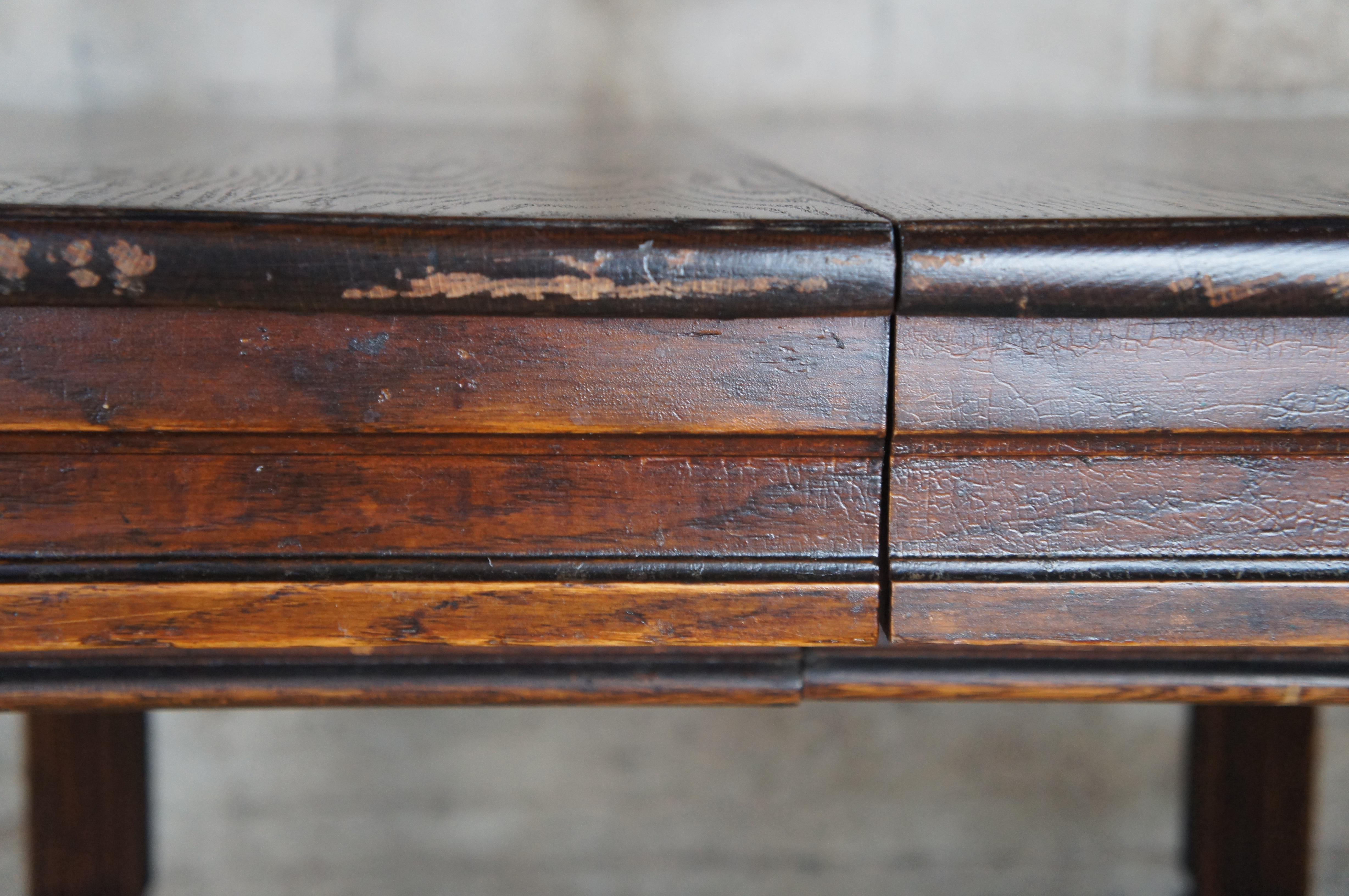 Antigua Mesa de Comedor Extensible Victoriana de Roble Cuadrada 72 en venta 3