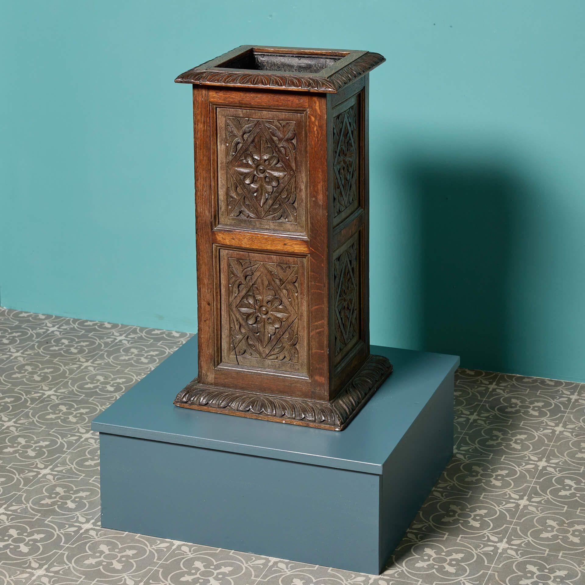 Legno Antico bastone o portaombrelli vittoriano in Oak in vendita