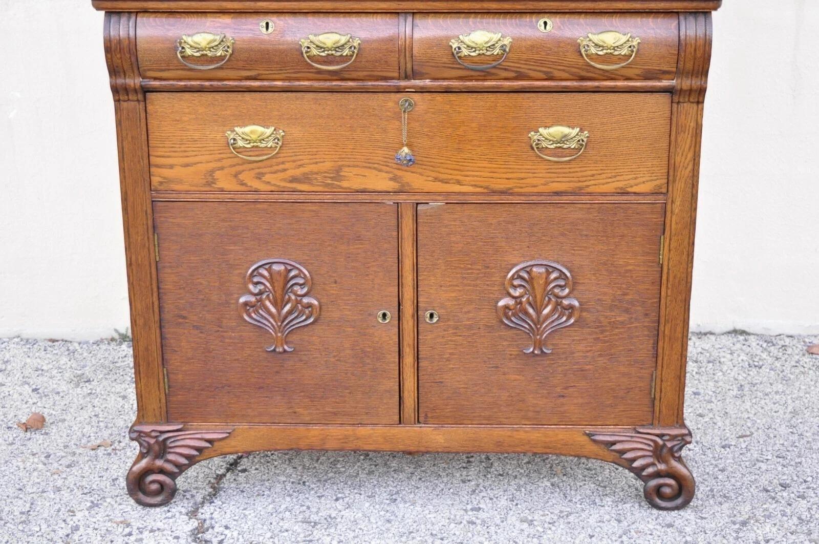 Inconnu Buffet victorien ancien en bois d'Oak Wood Buffet avec Mirror Hutch Backsplash Shelf en vente