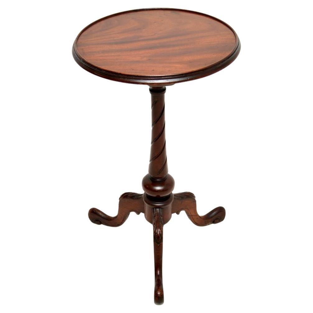 Table d'appoint victorienne ancienne