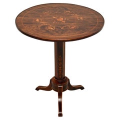 Mesa auxiliar victoriana antigua