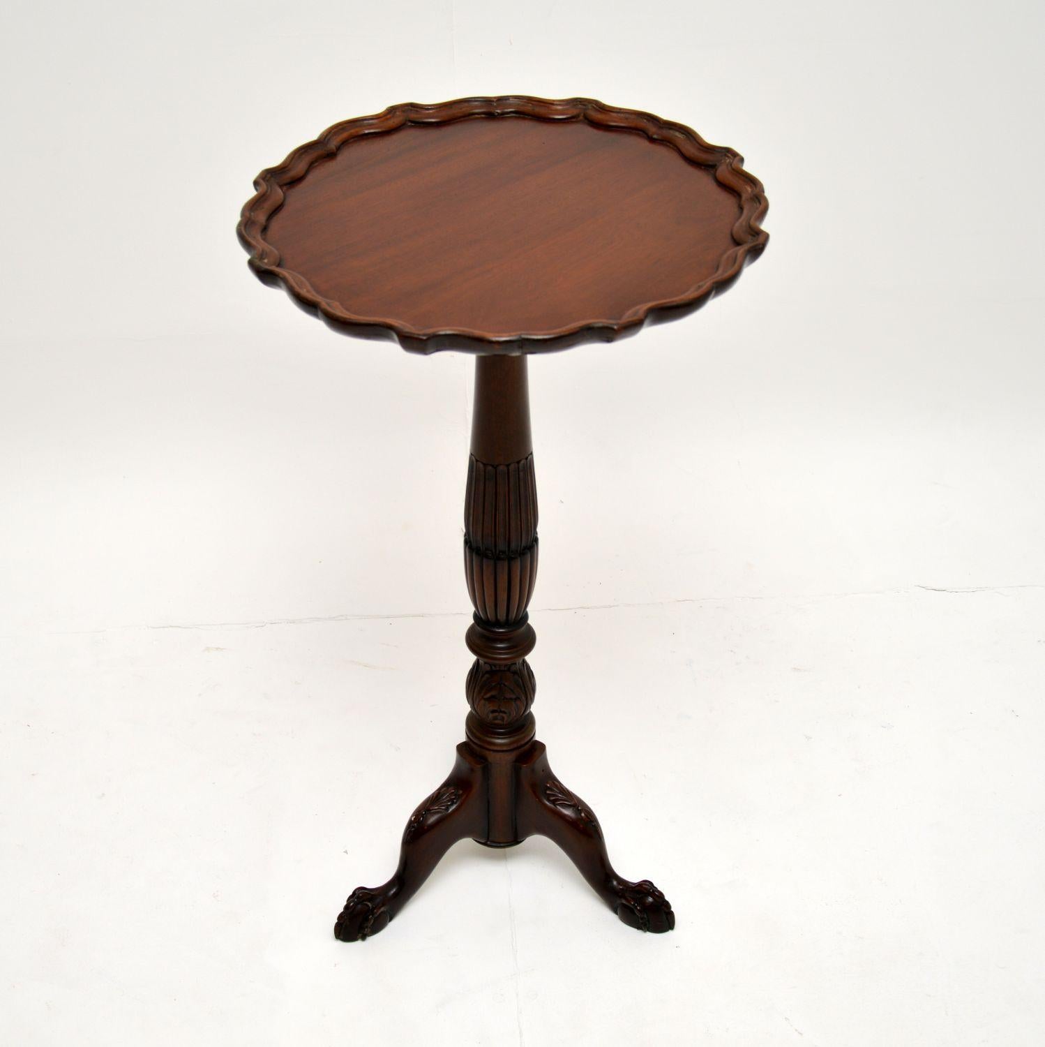English Antique Victorian Occasional Table
